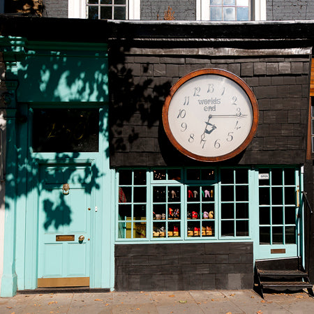The clock of Worlds end shop(逆回転する時計)