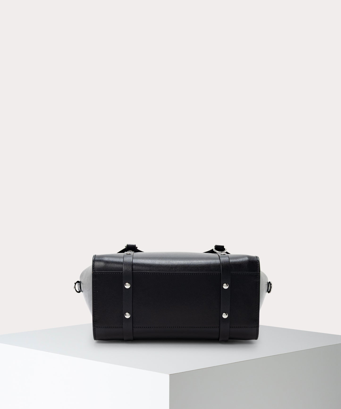 SMOOTH LEATHER BETTY ハンドバッグM
