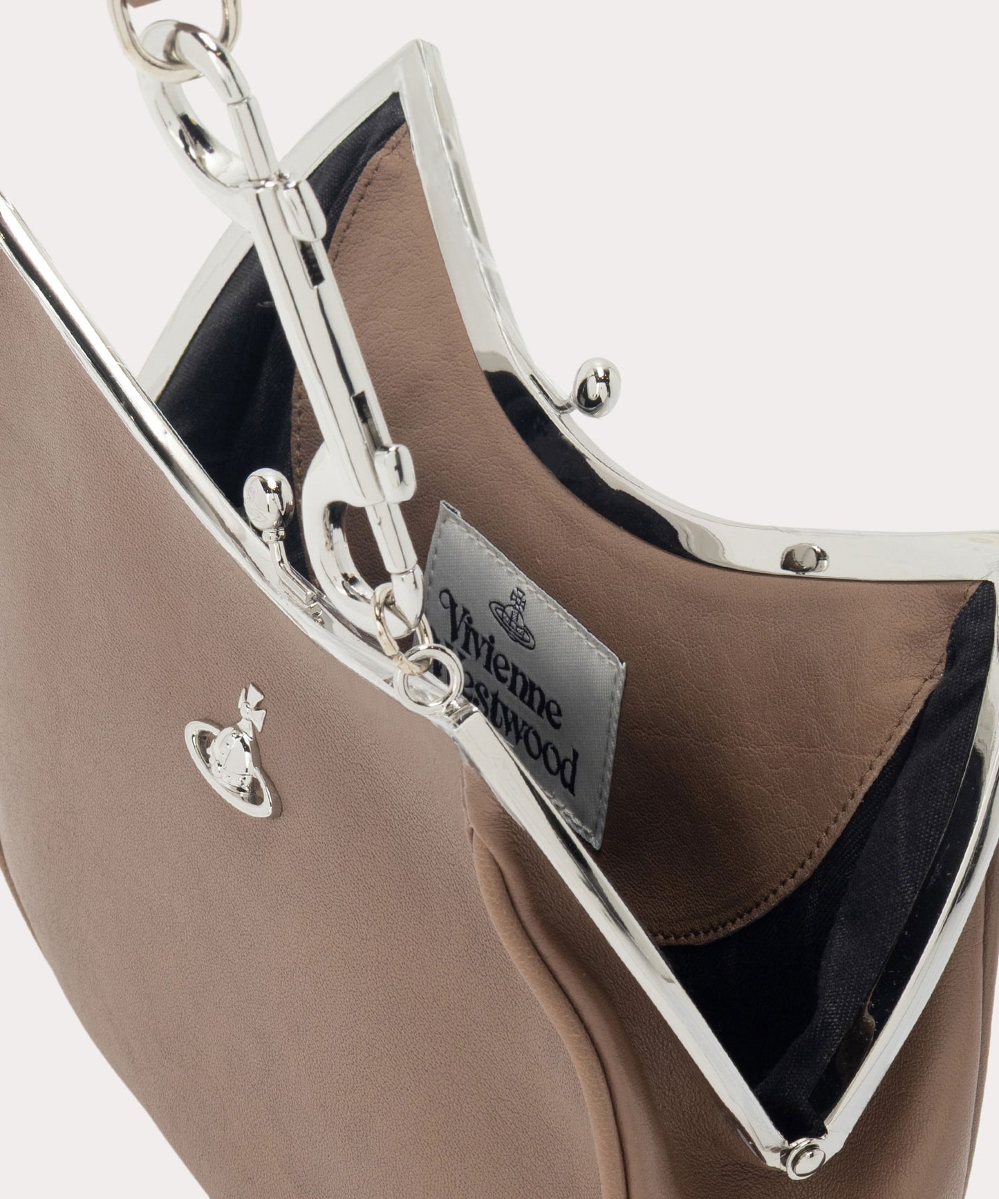 SUPPLE LEATHER CHARM 口金ショルダーバッグ