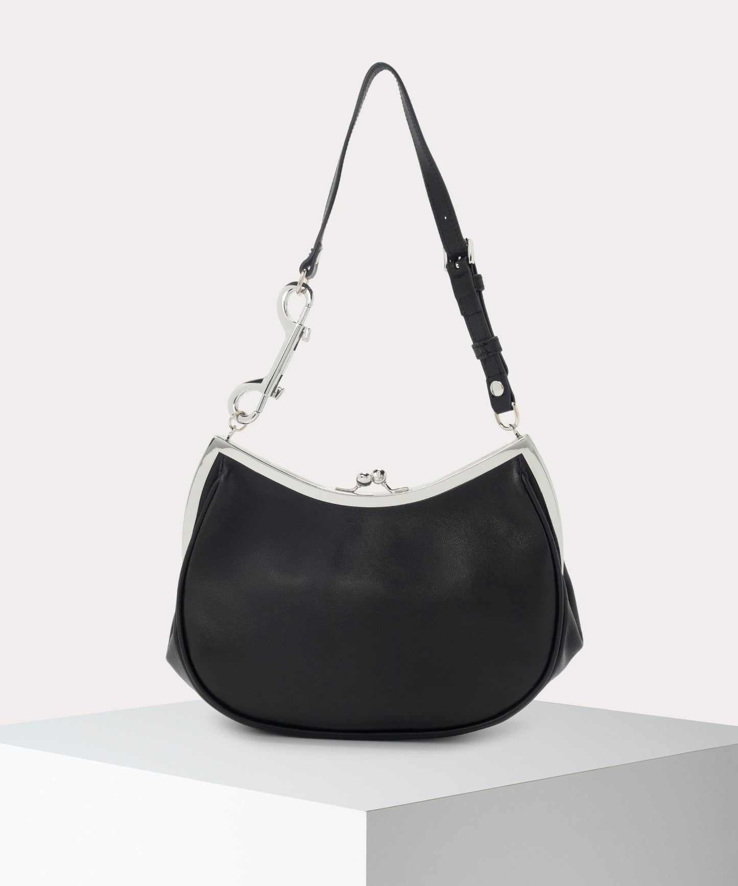 SUPPLE LEATHER CHARM 口金ショルダーバッグ