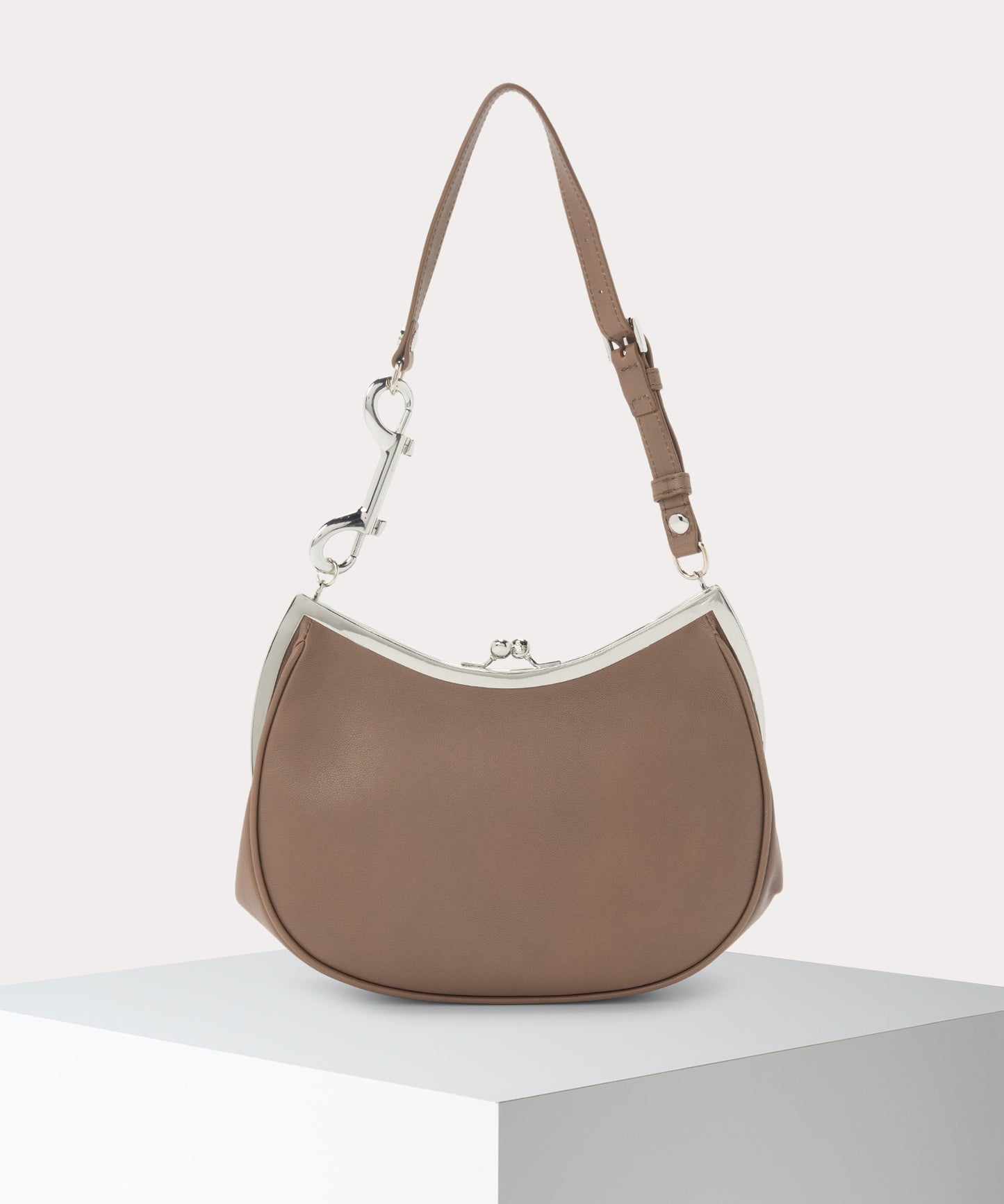 SUPPLE LEATHER CHARM 口金ショルダーバッグ