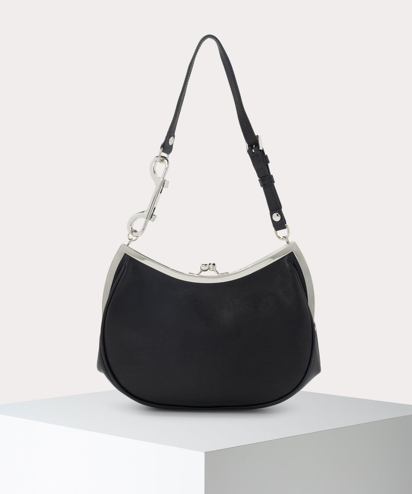 SUPPLE LEATHER CHARM 口金ショルダーバッグ