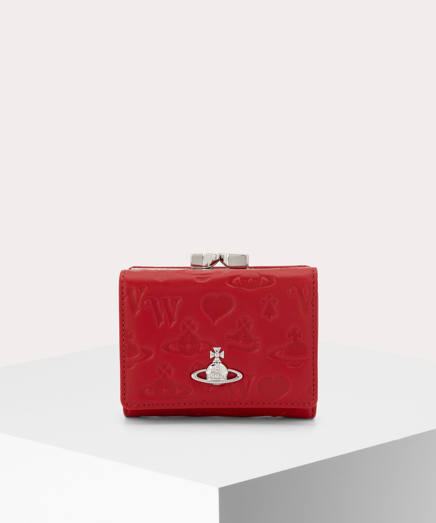 Vivienne Westwood 赤 レザー 三つ折り財布 カード入れ　財布 Vivienne Westwood 赤 レザー 三つ折り財布 カード入れ 財布