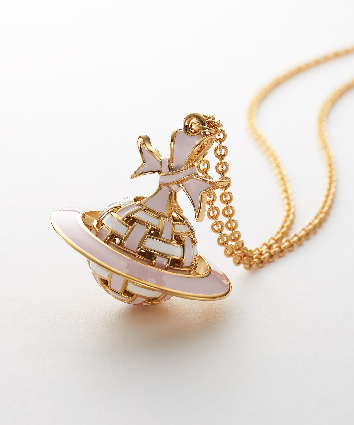 RIBBON ORB ネックレス