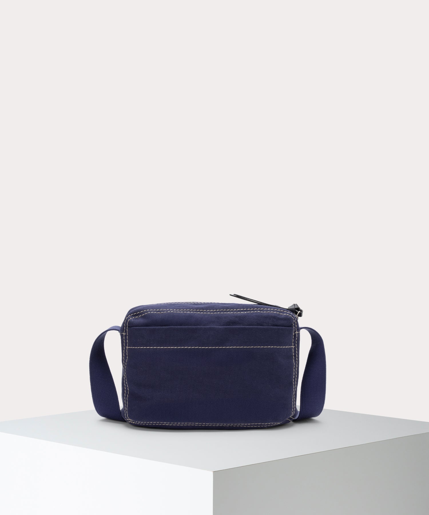 【アジア限定】CANVAS ショルダーバッグ