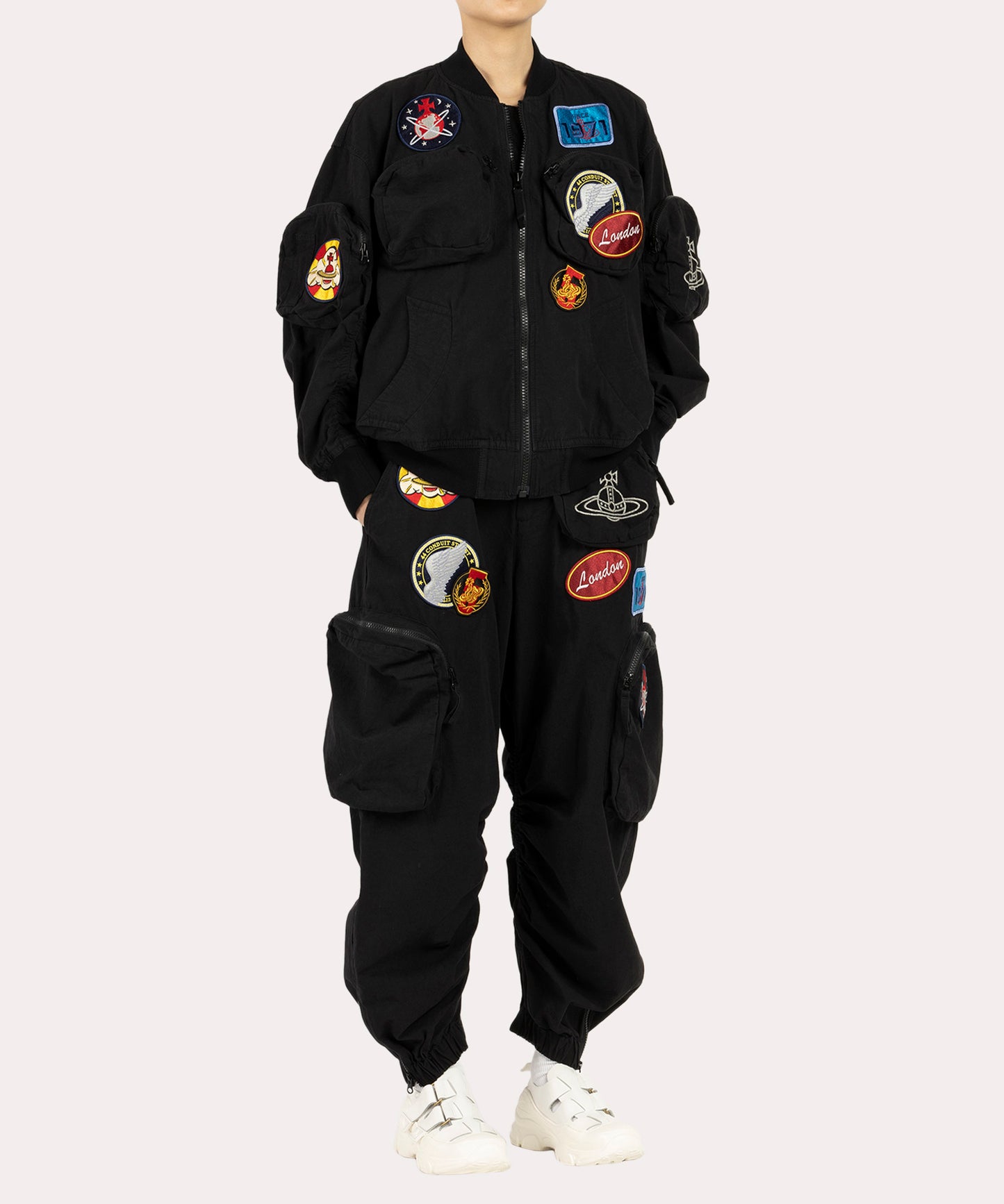 INTERGALACTIC BADGES ボンバー