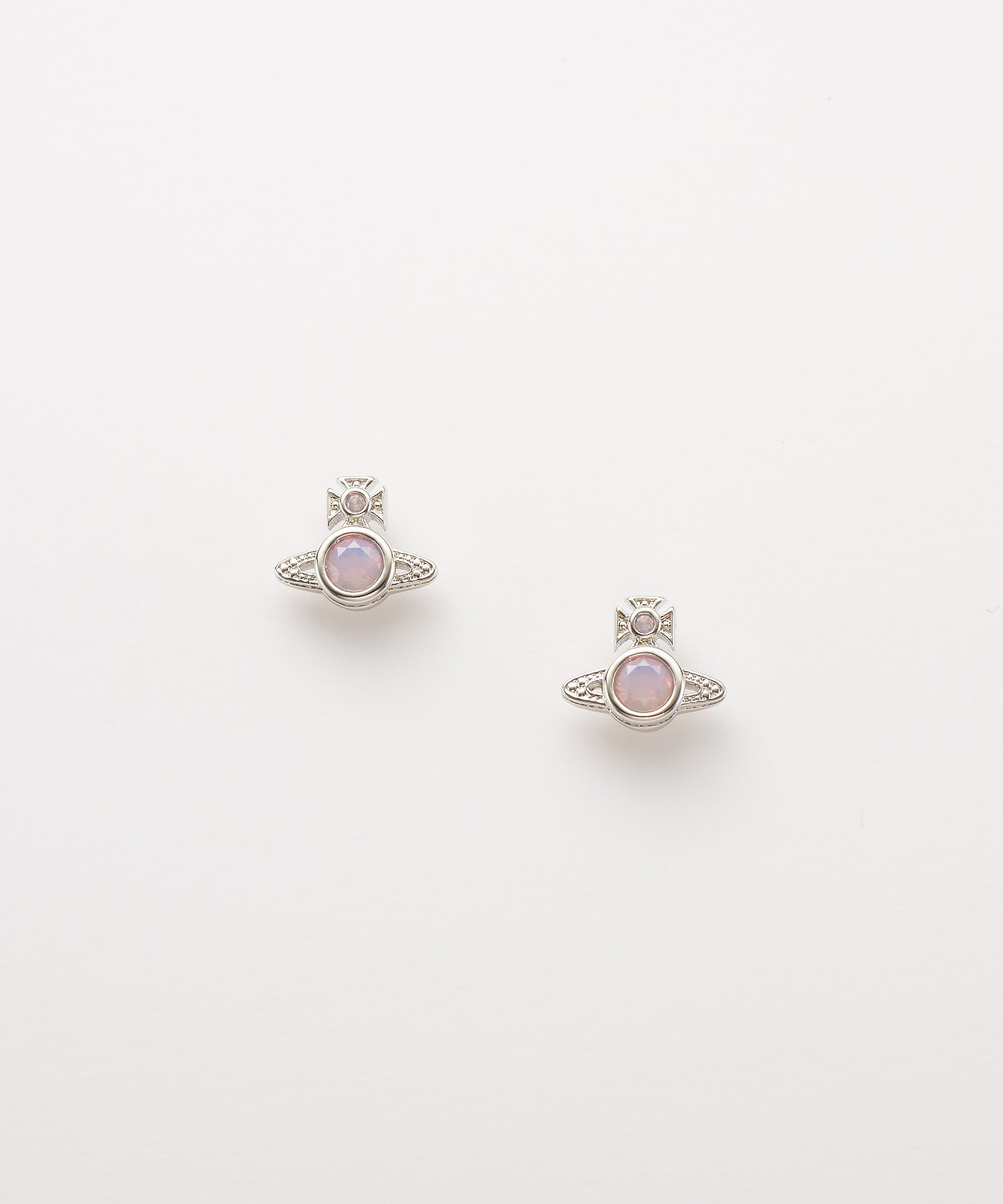 LONDON ORB ピアス