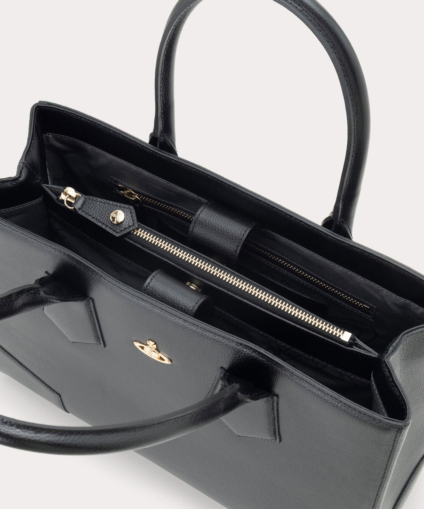 【日本限定】EXECUTIVE スクエアトートバッグM