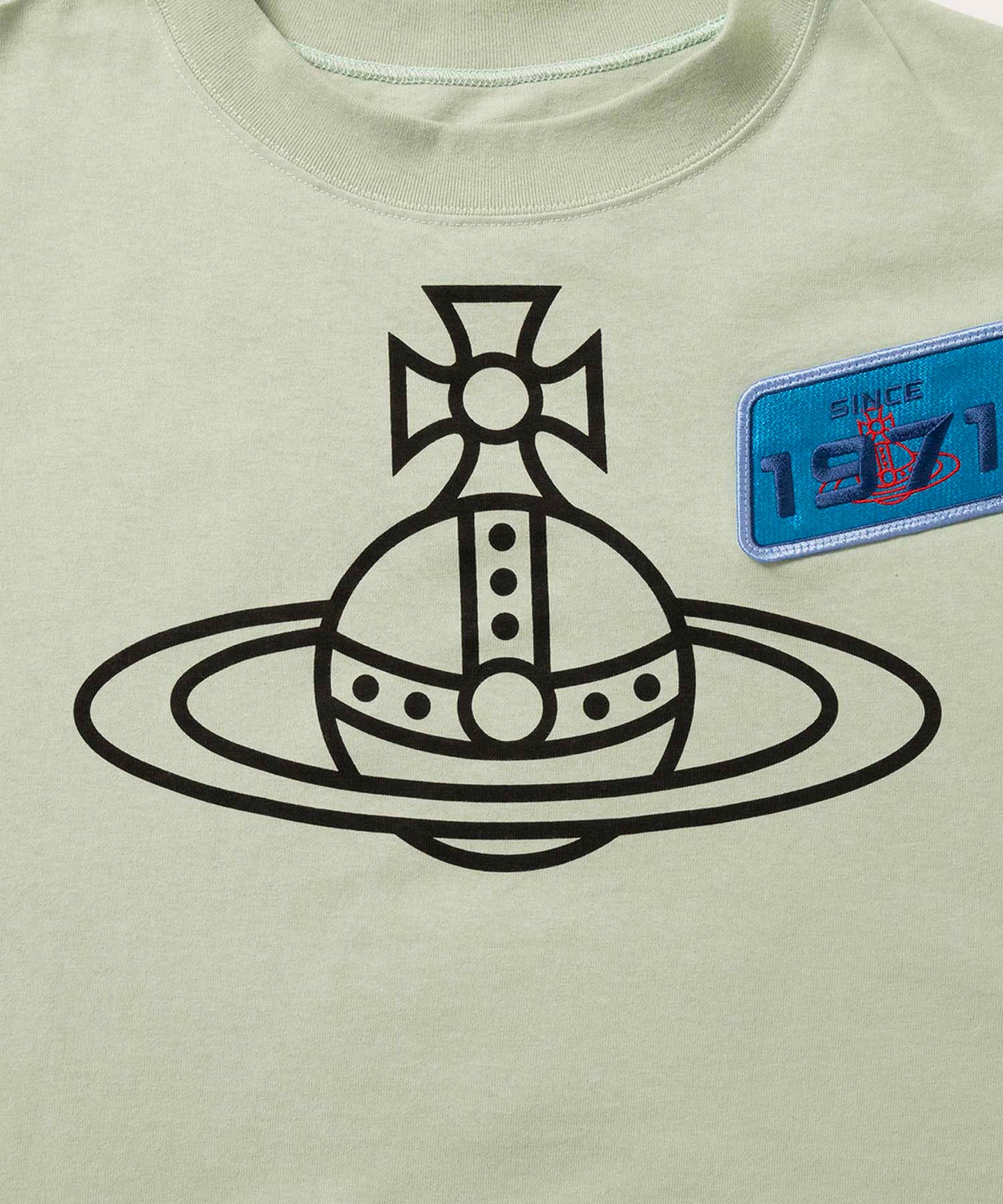 BUY LESS CHOOSE WELL TRINITY Tシャツ