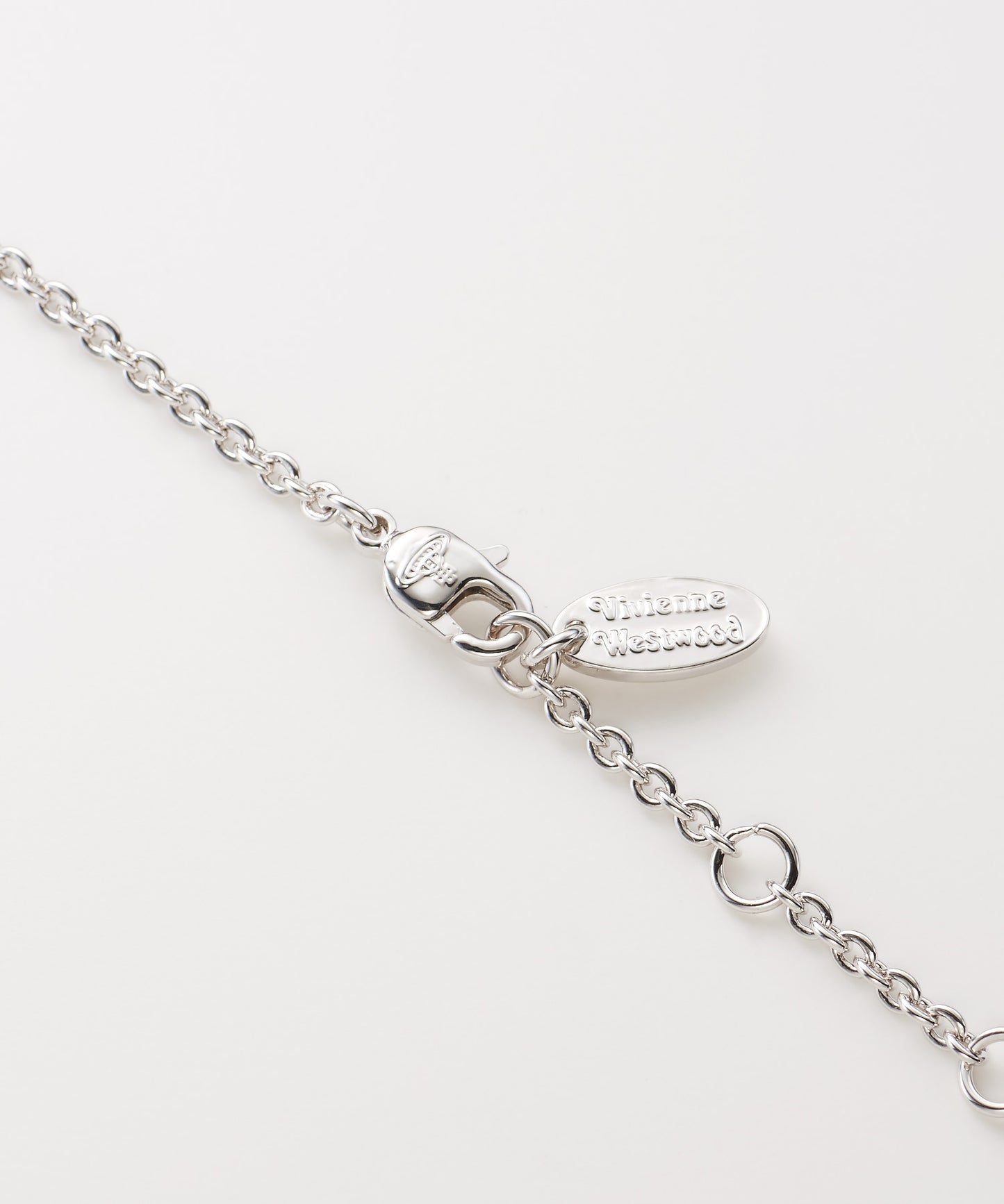 MAYFAIR BAS RELIEF ネックレス