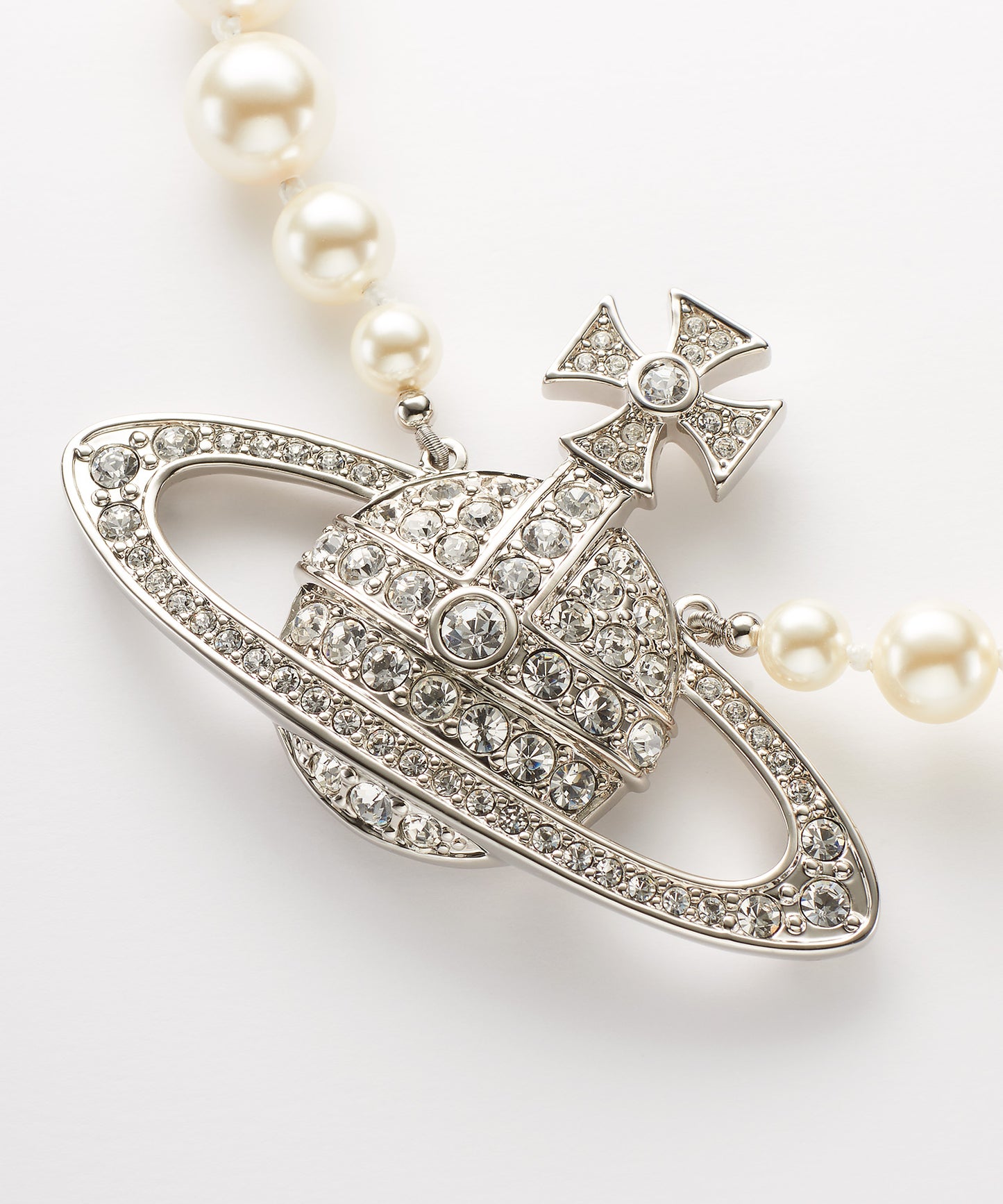 MAN BAS RELIEF PEARL ネックレス