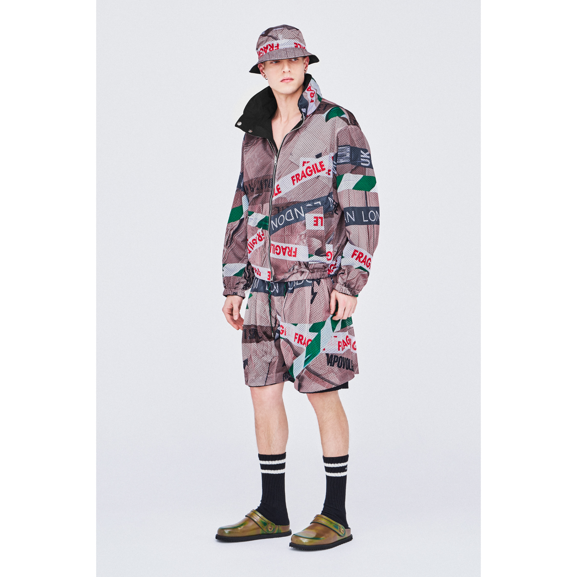 MANSPRINGTOP.png?v=1739804674&