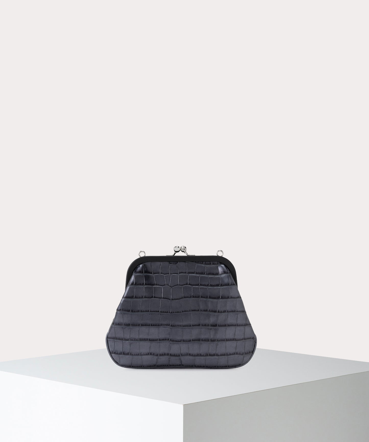 EMBOSSED VIVIENNE'S クラッチバッグ