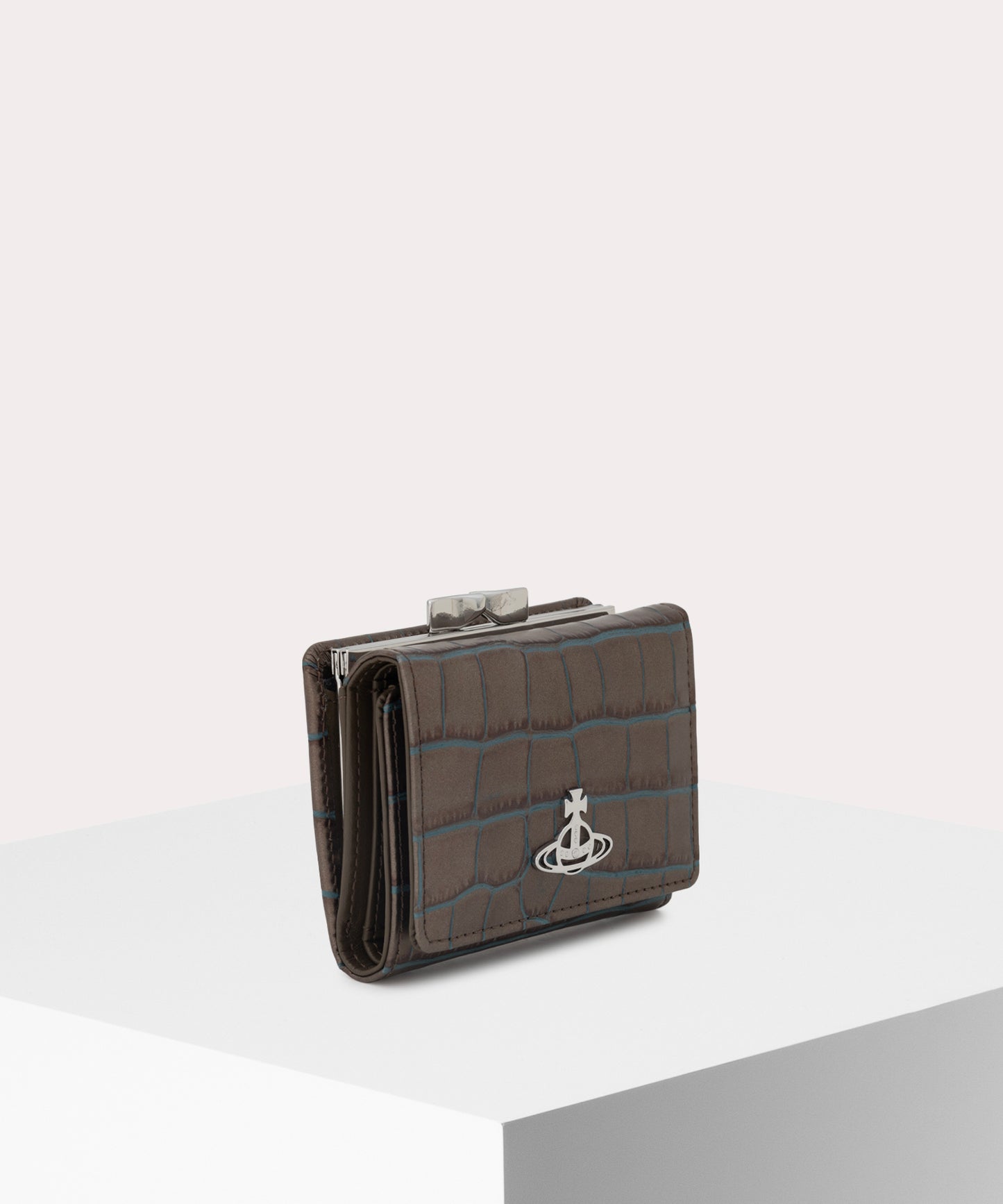 EMBOSSED 口金三つ折り財布