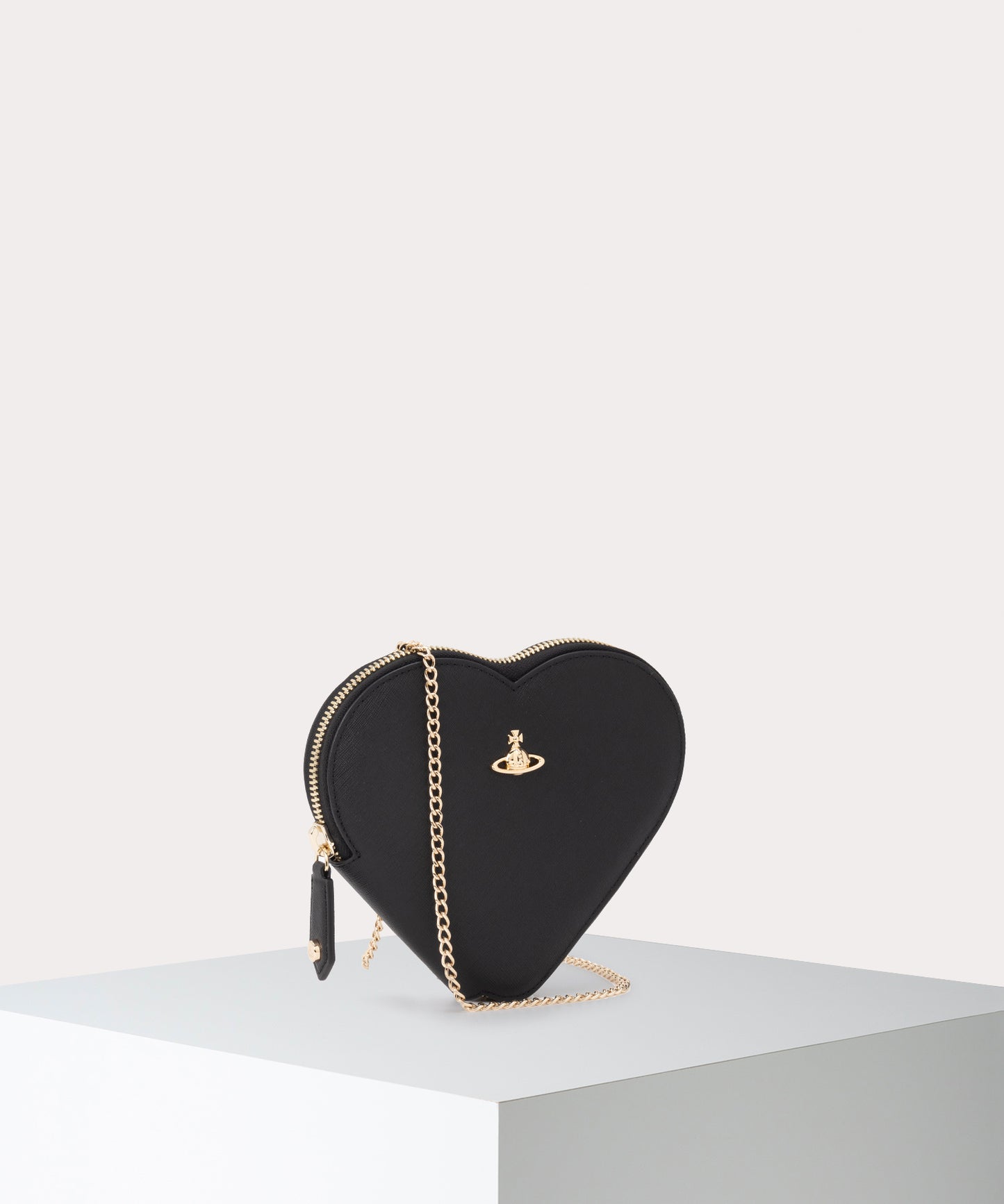 SAFFIANO NEW HEART ショルダーバッグ