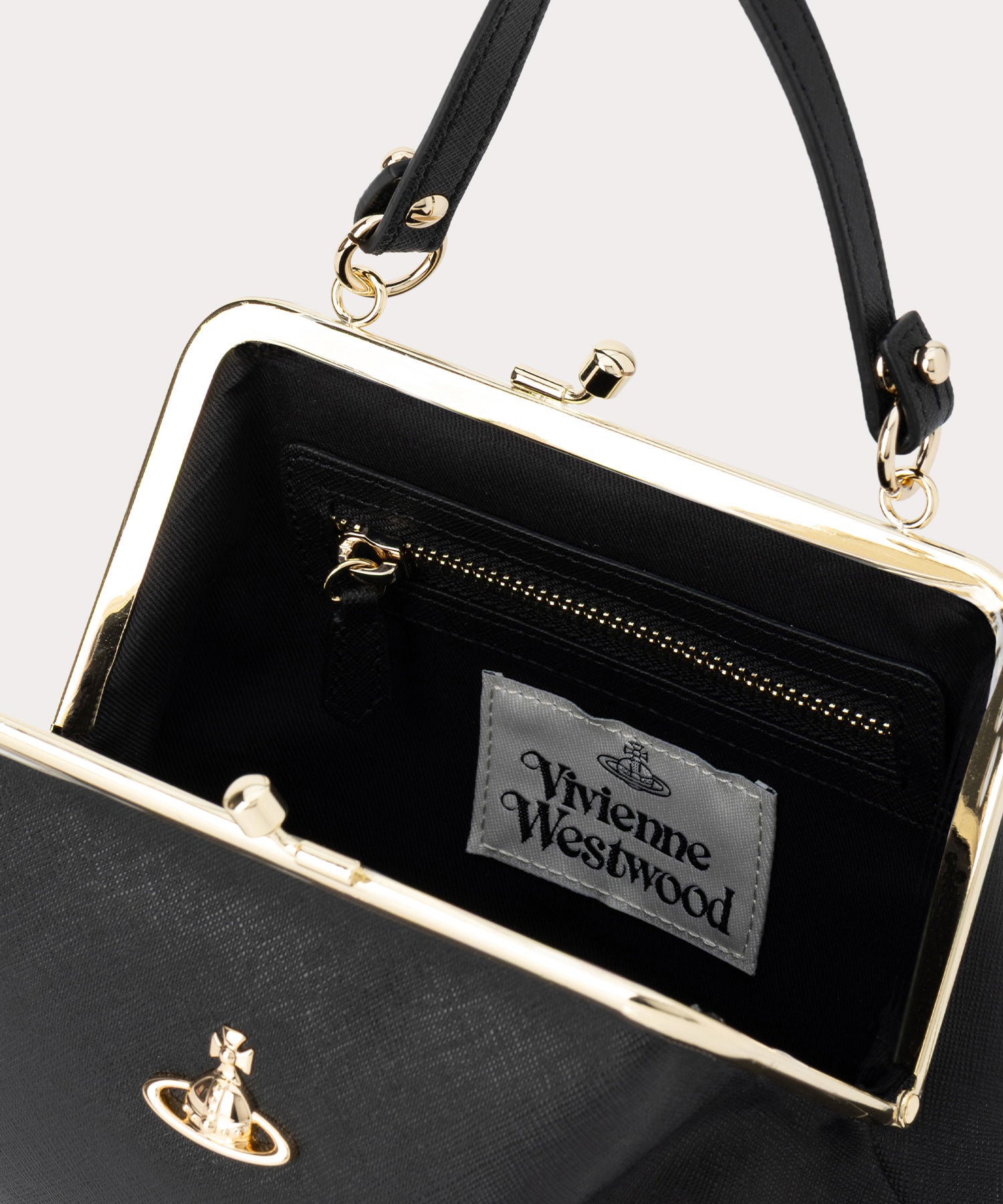 SAFFIANO GRANNY 口金ショルダーバッグ(ブラック)（メンズ