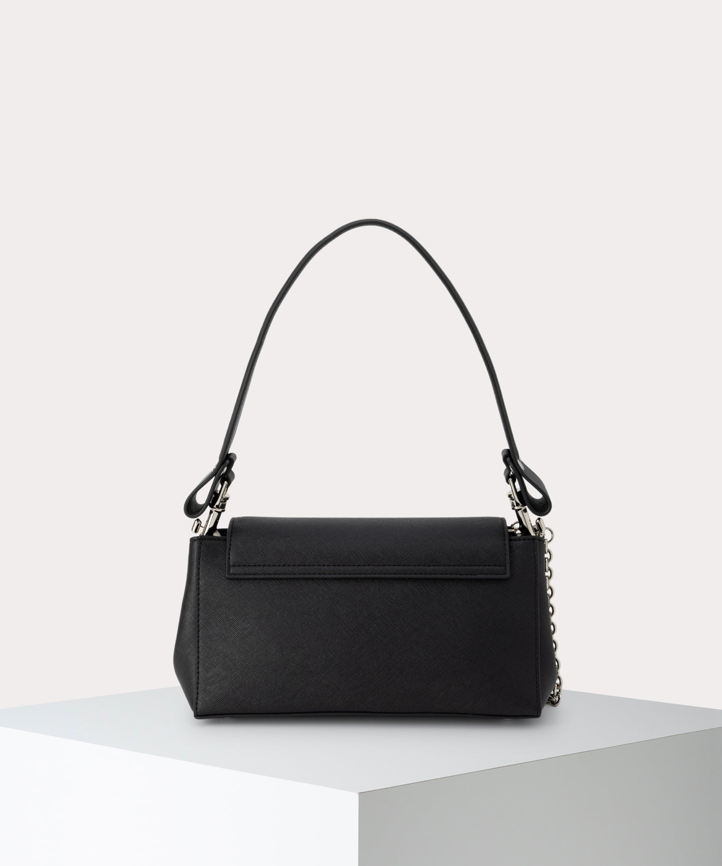 SAFFIANO PLAIN HAZEL ハンドバッグM