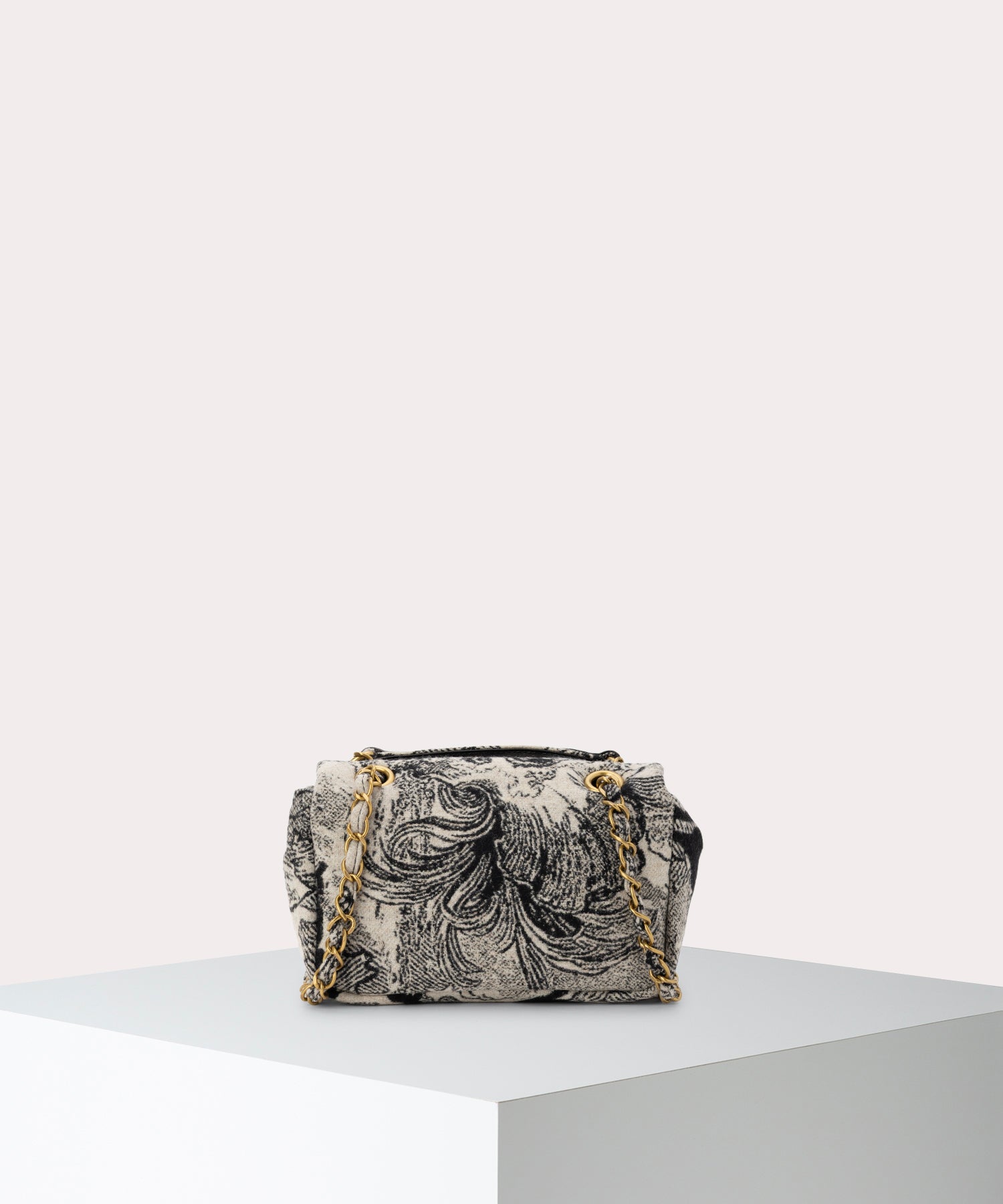 VENUS WOOL JACQUARD ANITA ショルダーバッグS(ブラック系)（メンズ