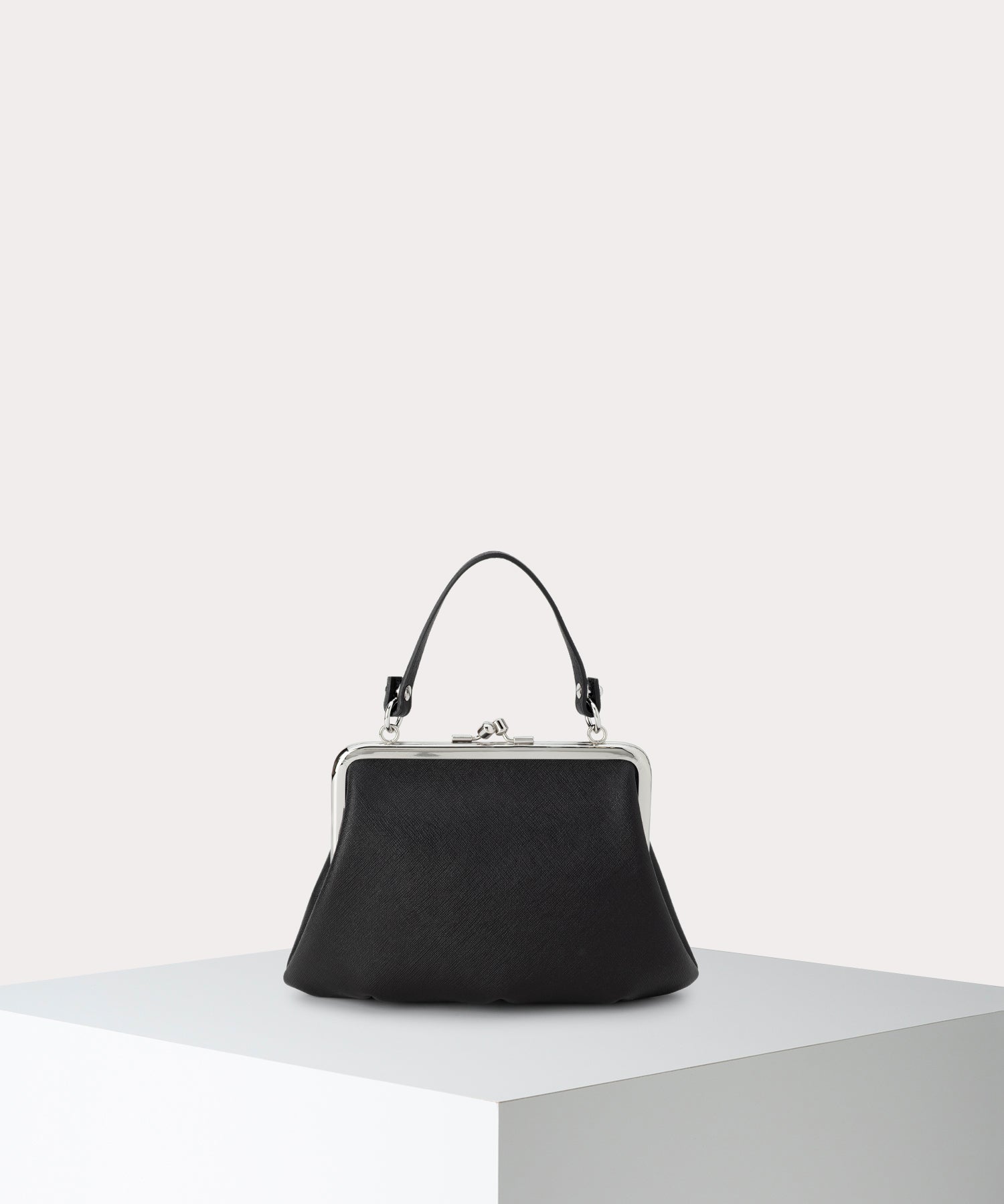 SAFFIANO PLAIN GRANNY 口金ショルダーバッグ