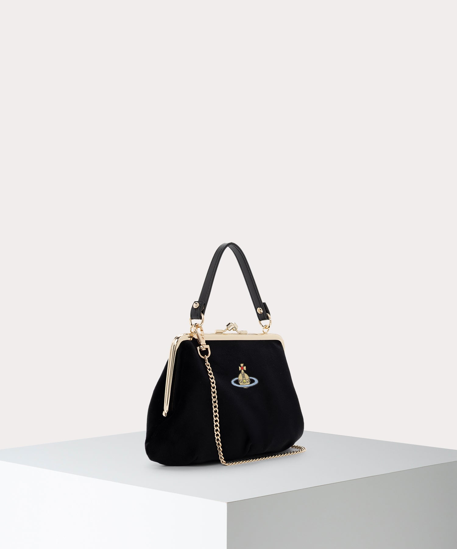ショルダーバッグ・ポシェット Vivienne Westwood Bag granny Vivienne Westwood ヴィヴィアンウエストウッド ショルダー