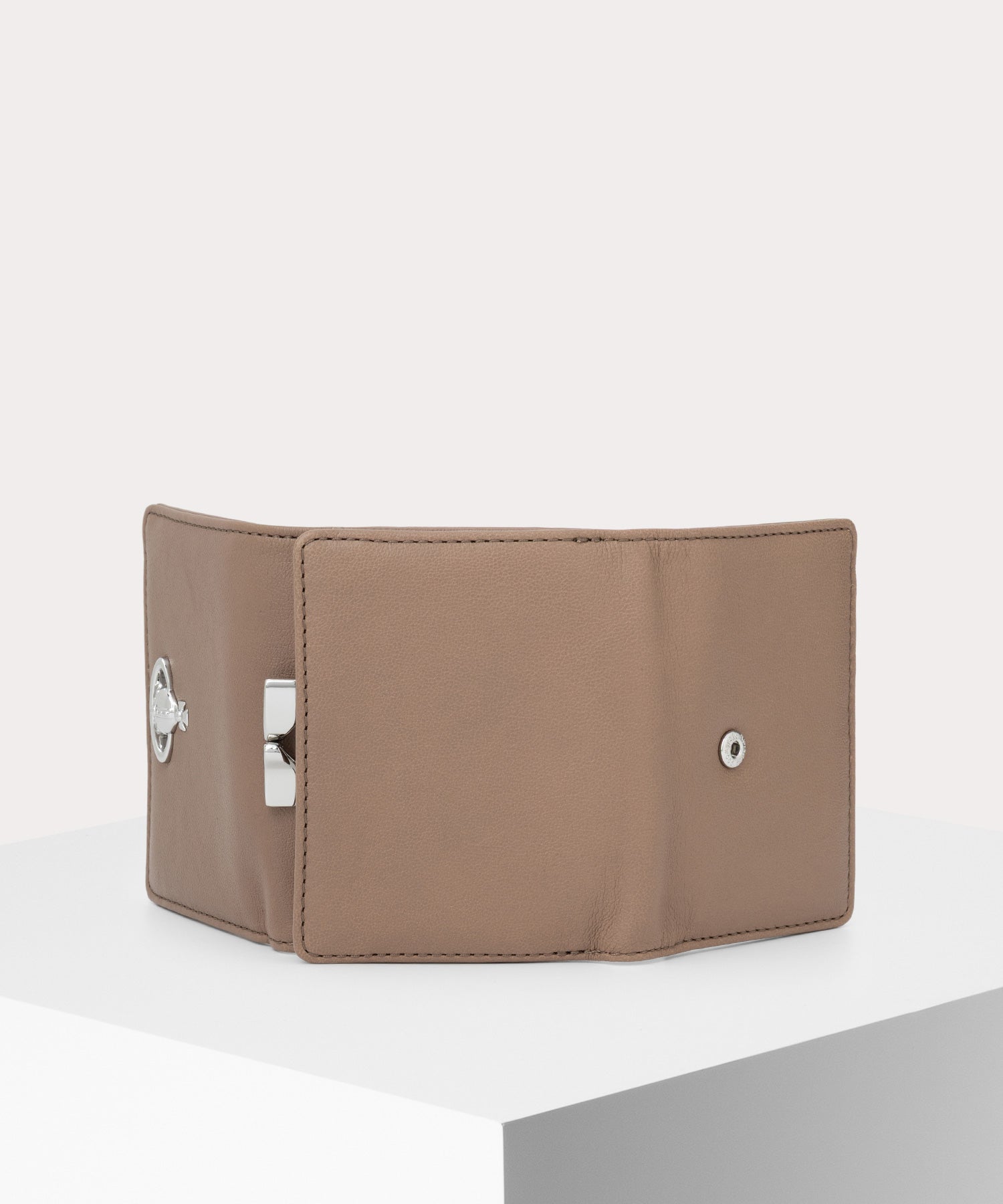 SUPPLE LEATHER 口金三つ折り財布