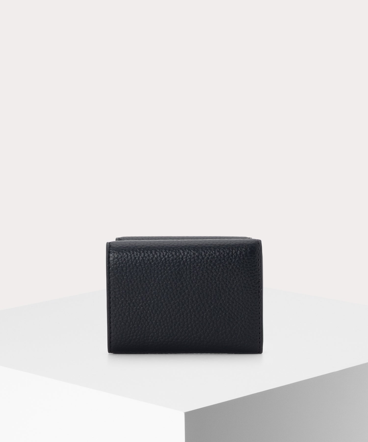 美品 Vivienne Westwood PU GRAIN 三つ折り ミニ財布 PU GRAIN 三つ折りミニ財布(ブラック)（メンズ）（1220952129