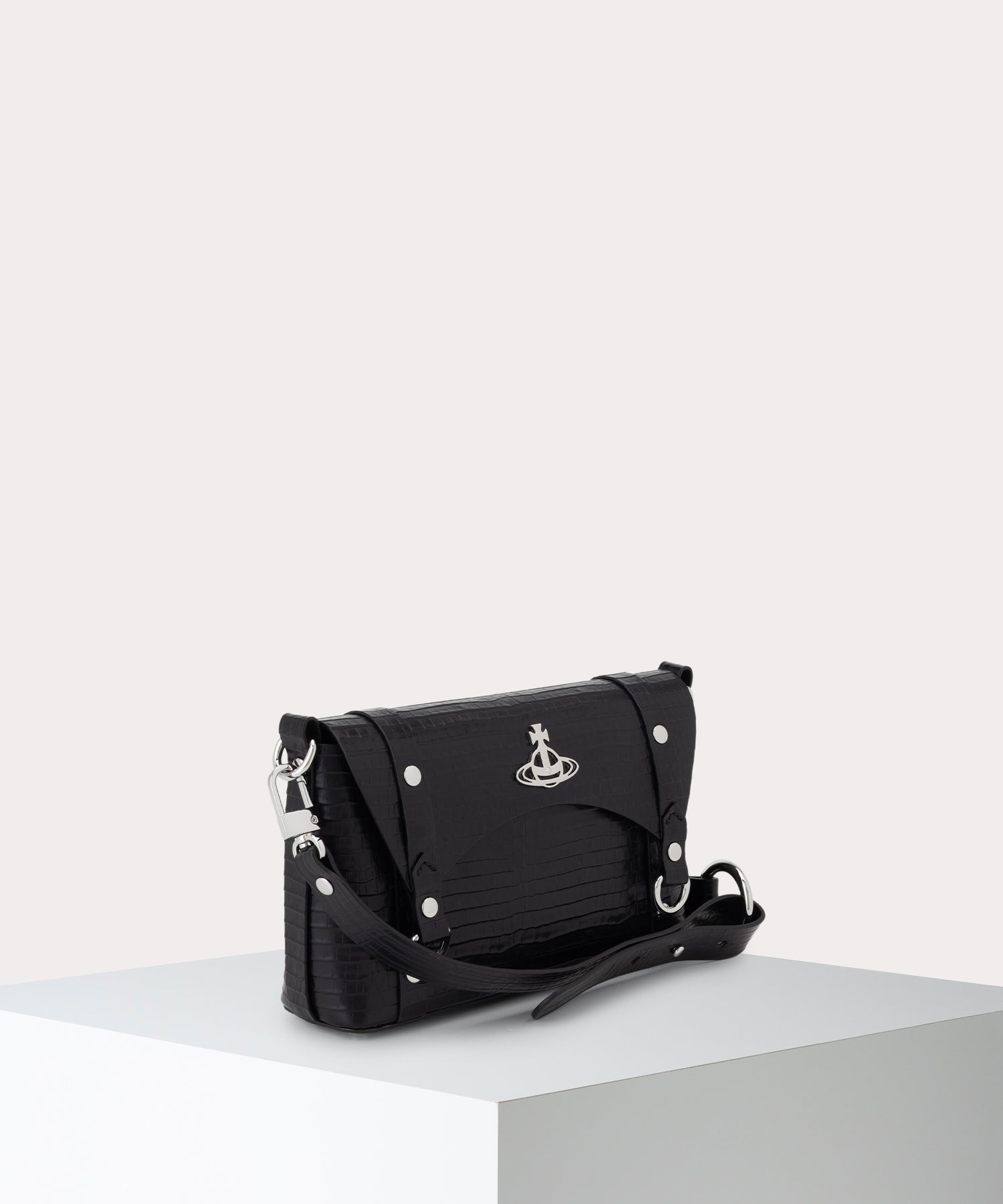 VIVIENNE WESTWOOD エイミーショルダーバッグ 楽天市場】ヴィヴィアンウエストウッド Vivienne Westwood