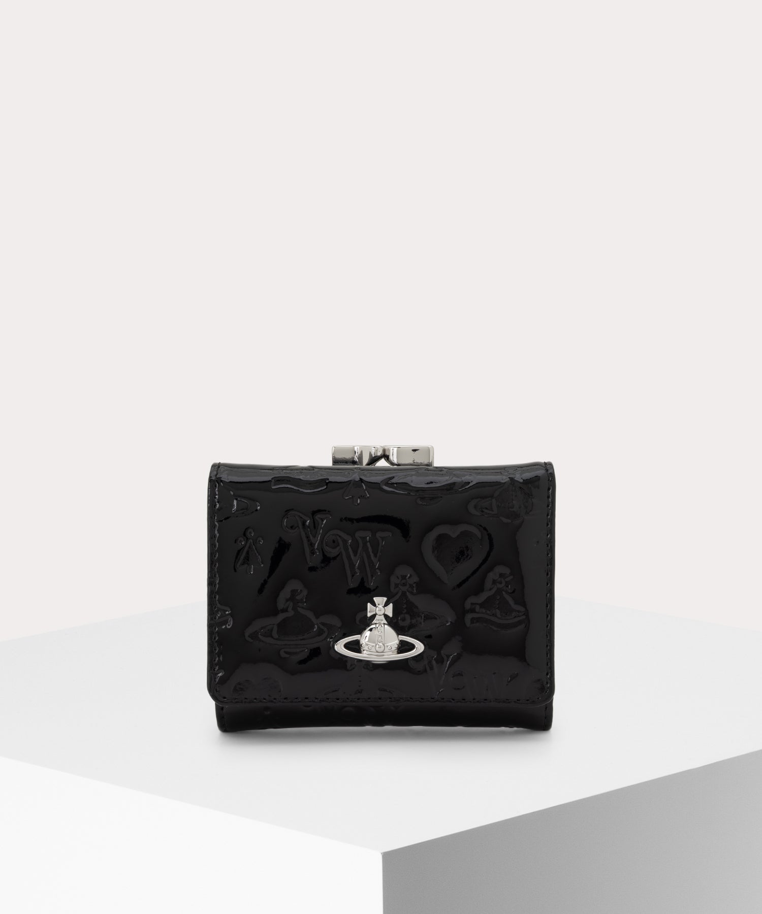 Vivienne Westwood 口金三つ折り財布 楽天市場】ヴィヴィアンウエストウッド Vivienne Westwood 口金三