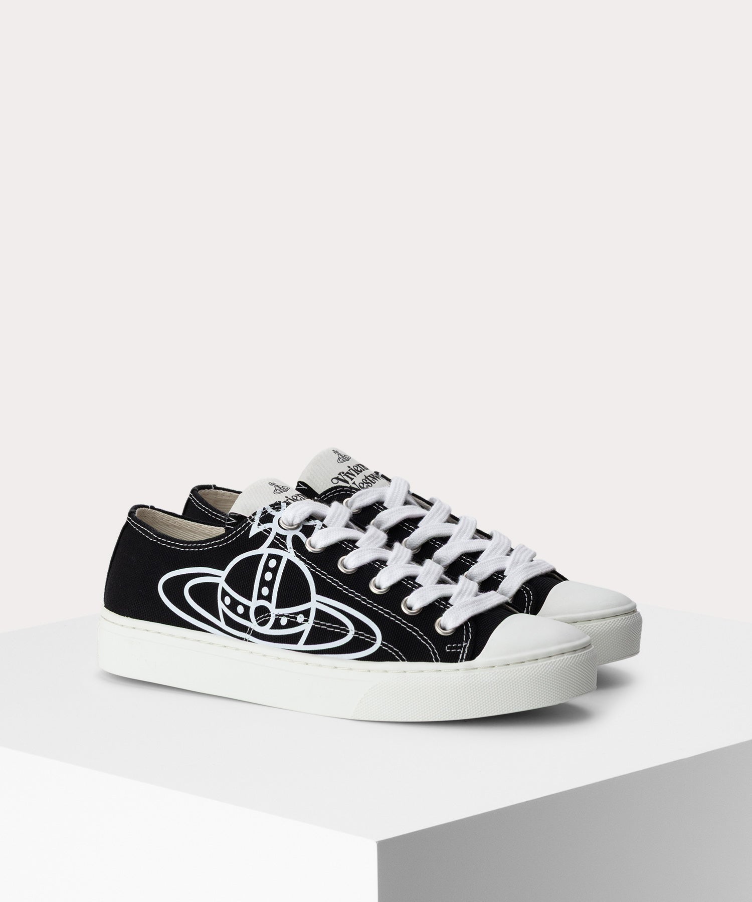 PLIMSOLL LOW TOP スニーカー(ブラック)（レディース