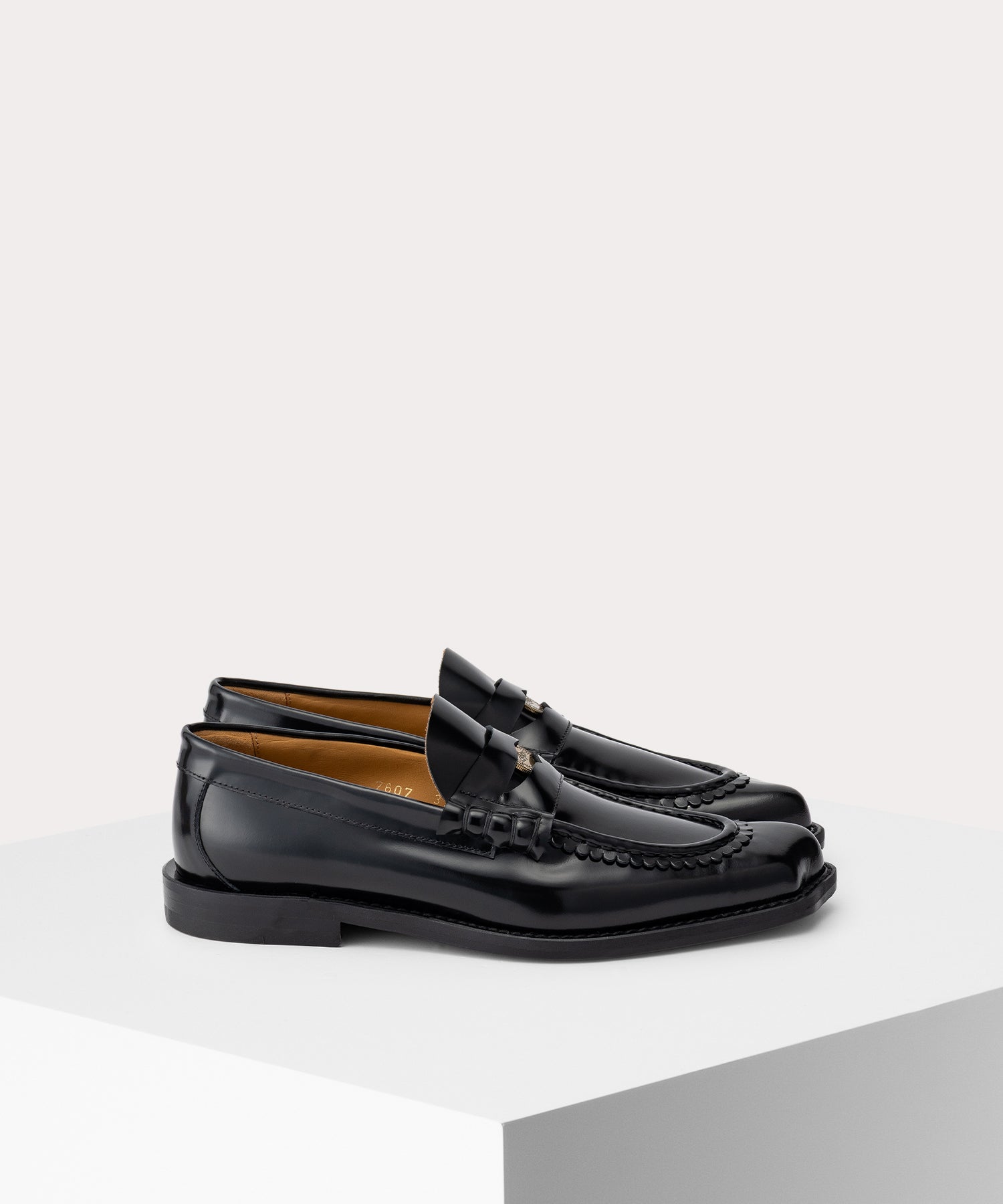 Vivienne Westwood 黒 プラットフォームシューズ Vivienne Westwood 黒 プラットフォームシューズ Vivienne