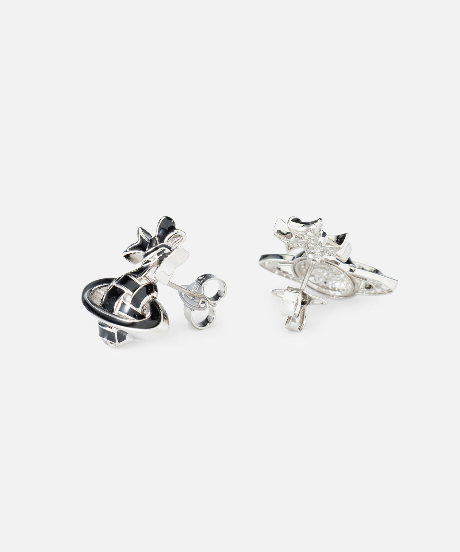 RIBBON BAS RELIEF ピアス