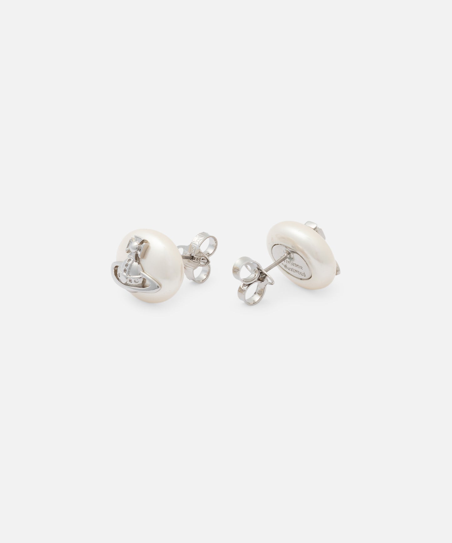 LAVINIA ピアス
