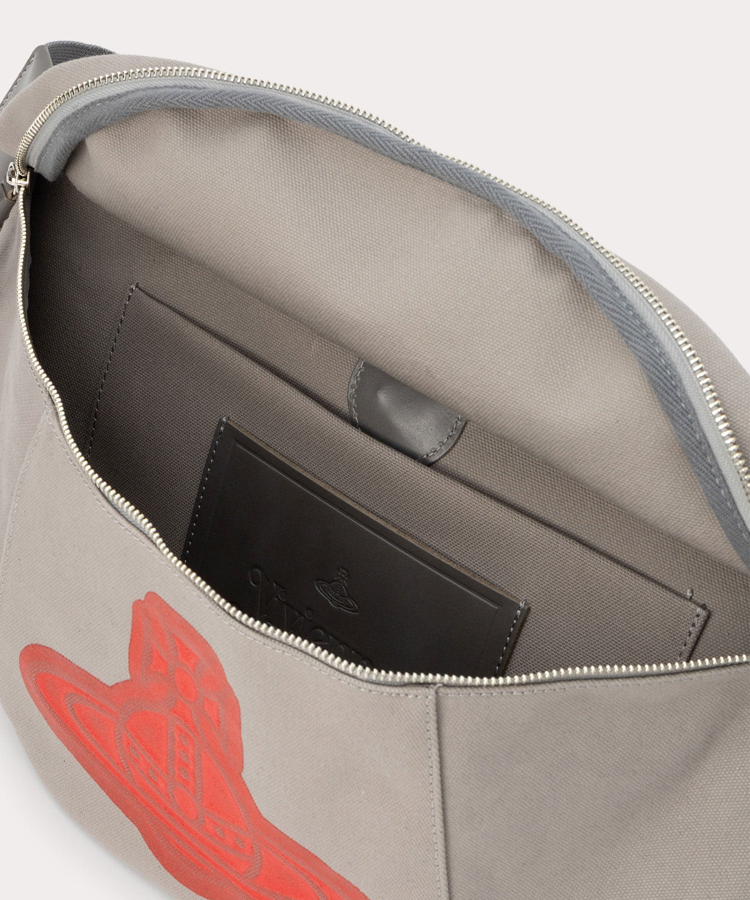 【Vivienne Westwood】CANVAS RUBBER ORB ボディバッグ CANVAS RUBBER ORB ボディバッグ(ブラック)（レディース