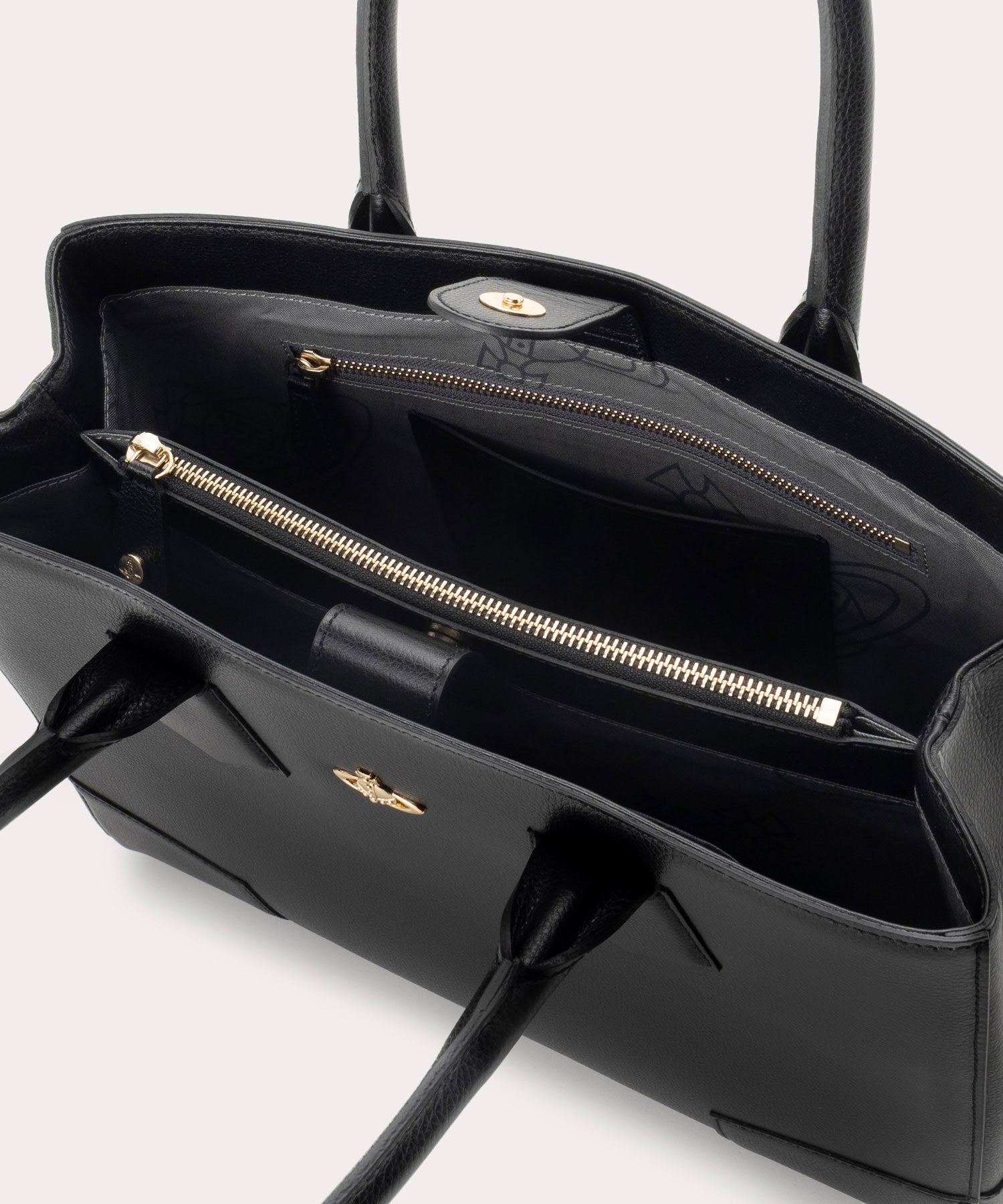 日本限定】EXECUTIVE スクエアトートバッグM(ブラック)（メンズ