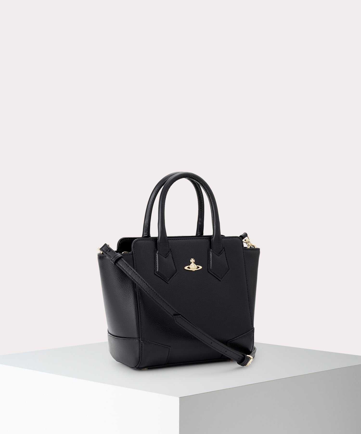 日本限定】EXECUTIVE トートバッグM(ブラック)（レディース