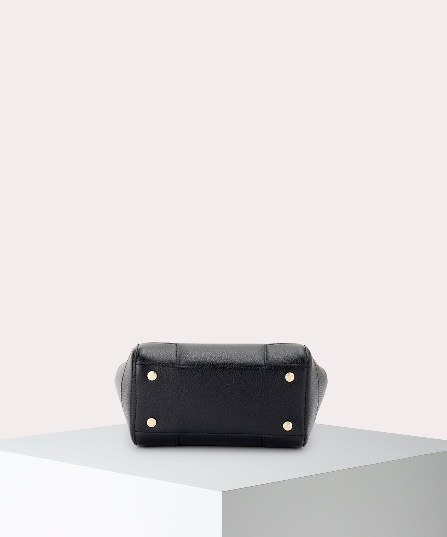 日本限定】EXECUTIVE トートバッグM(ブラック)（メンズ）（1320952066