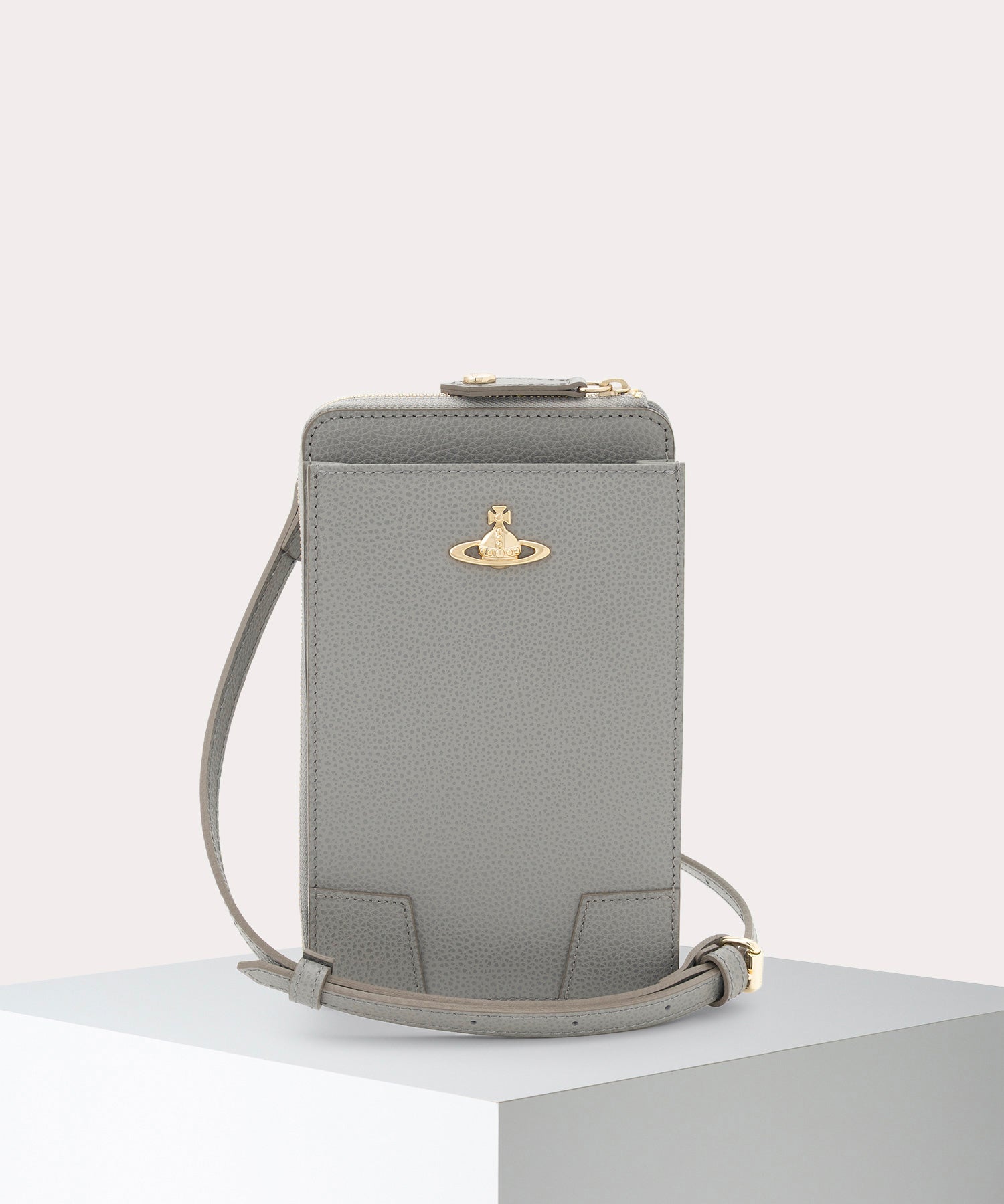 新着商品（すべて） ｜ヴィヴィアン・ウエストウッド（Vivienne