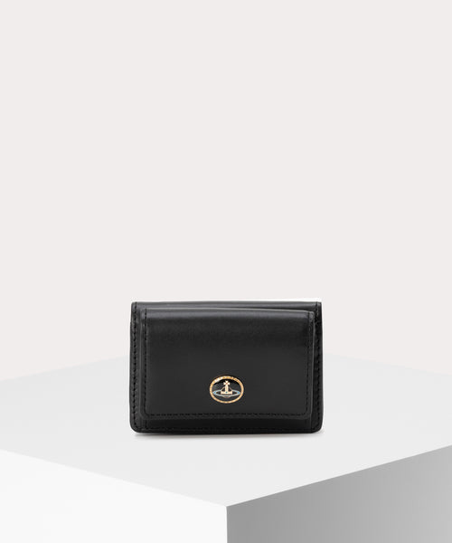 1320951134_013_1_f174ec93-d2b1