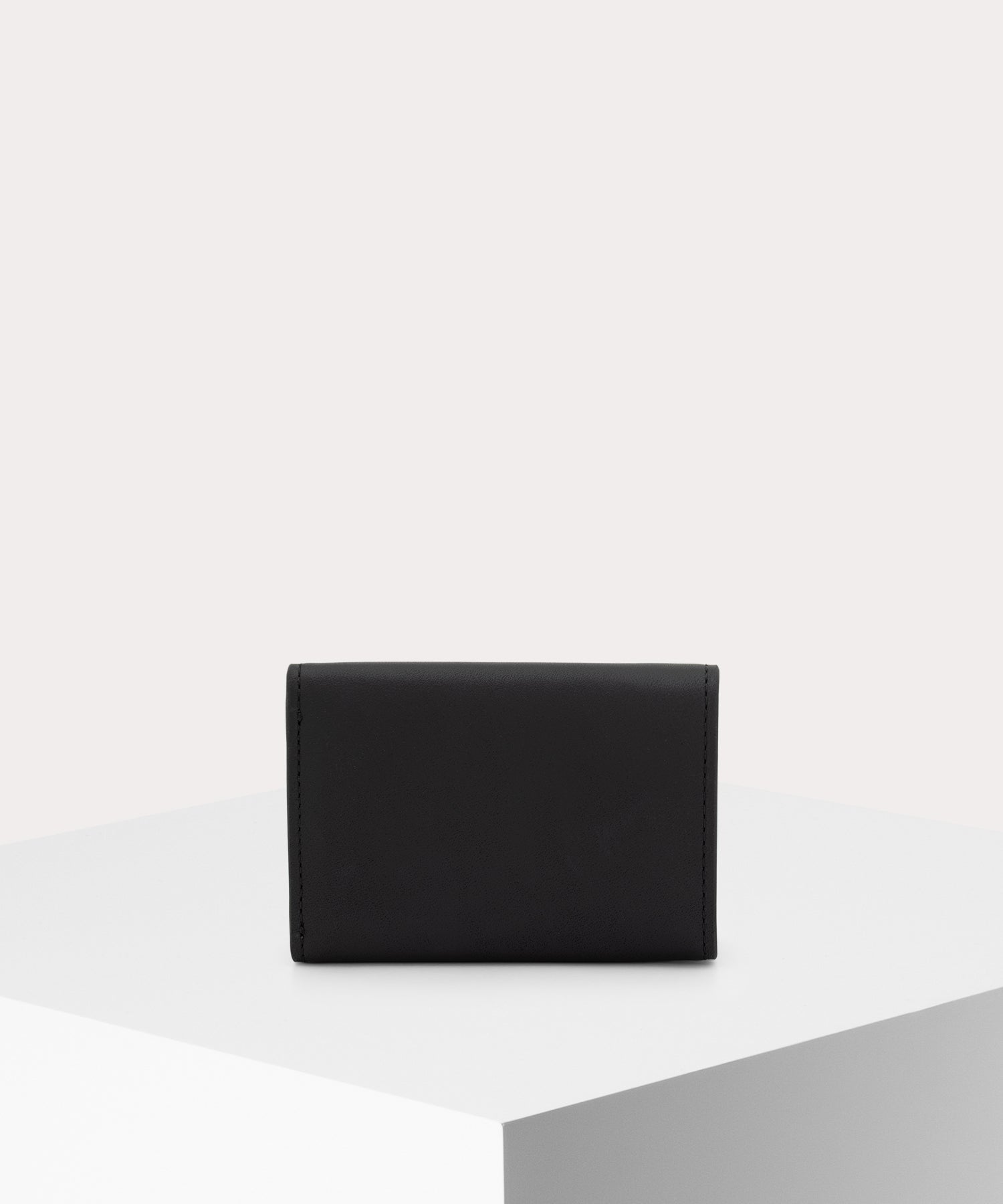 LEATHER STUDS 三つ折り財布