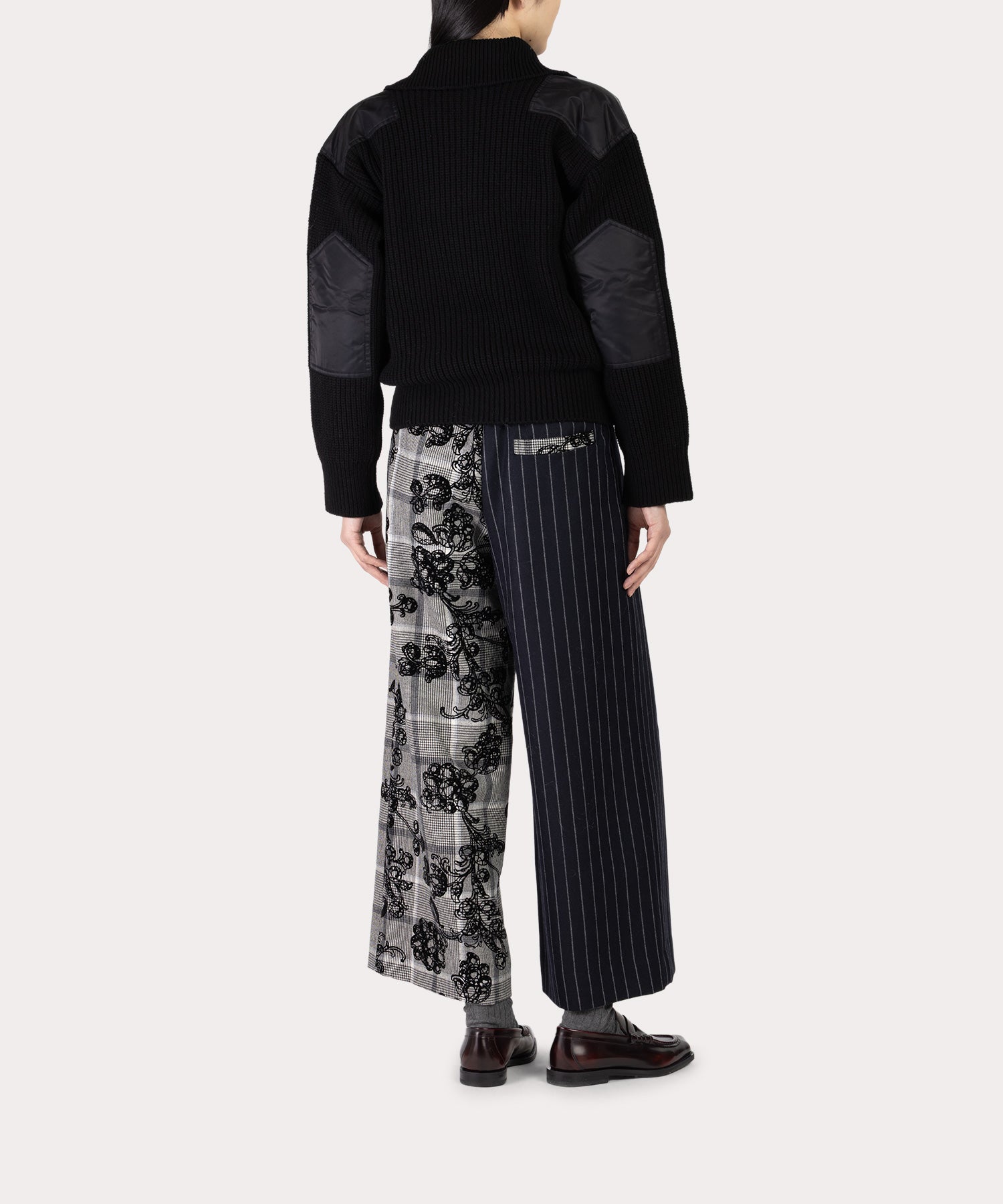 【Vivienne Westwood】ミリタリーパッチニットブルゾン Vivienne Westwood】ミリタリーパッチニットブルゾン Vivienne