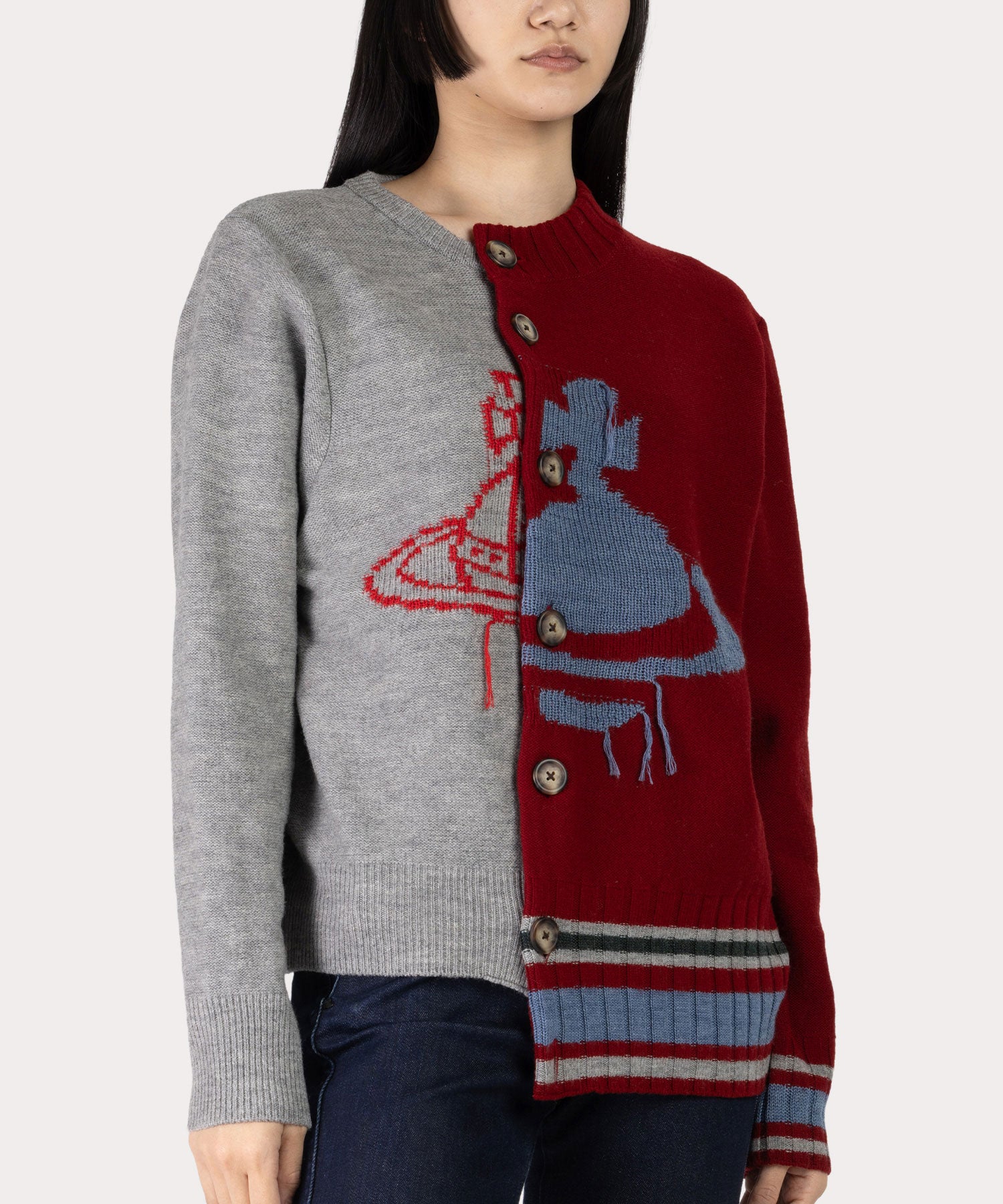 ヴィヴィアンウエストウッド　カーディガン　レッドxチェック Vivienne Westwood（ヴィヴィアンウエストウッド）の「ﾃｸｽﾁｬｰﾁｪｯｸﾆｯﾄ