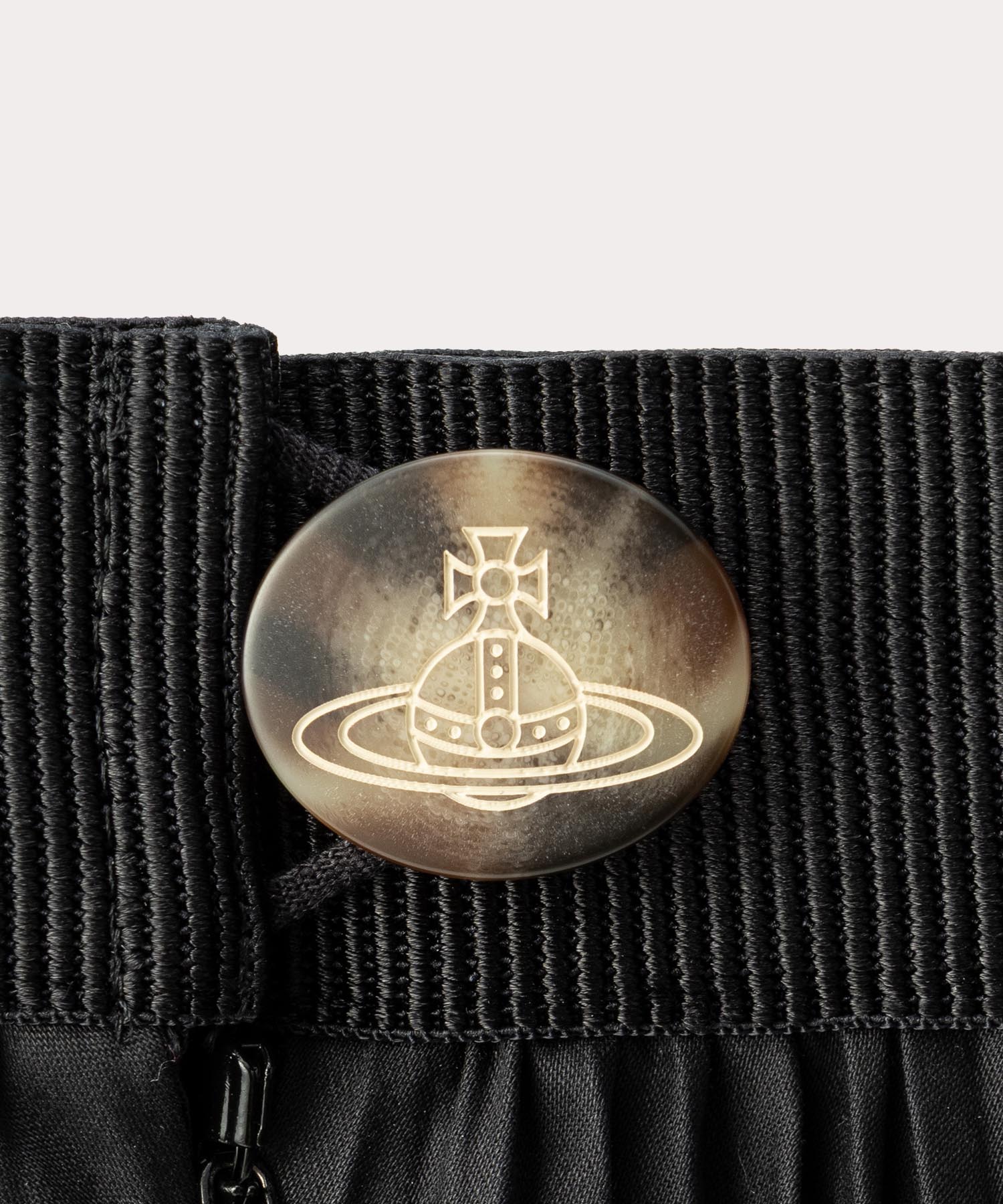 ヴィヴィアンウエストウッド レッドレーベルVivienne Westwood