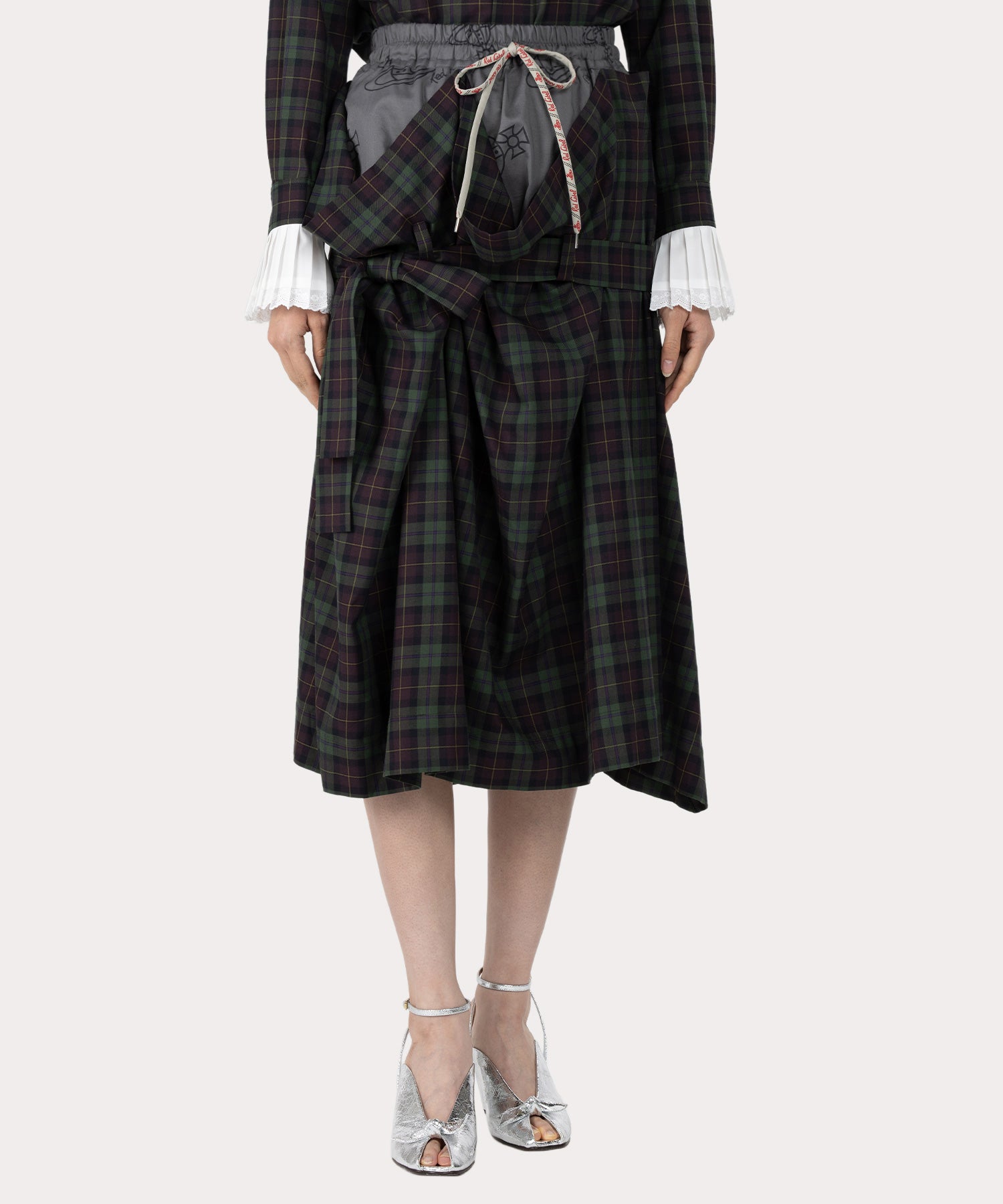 極美品✨ ヴィヴィアンウエストウッド　変形　膝下スカート　チェック　オーブボタン 極美品✨ ヴィヴィアンウエストウッド 変形 膝下スカート チェック