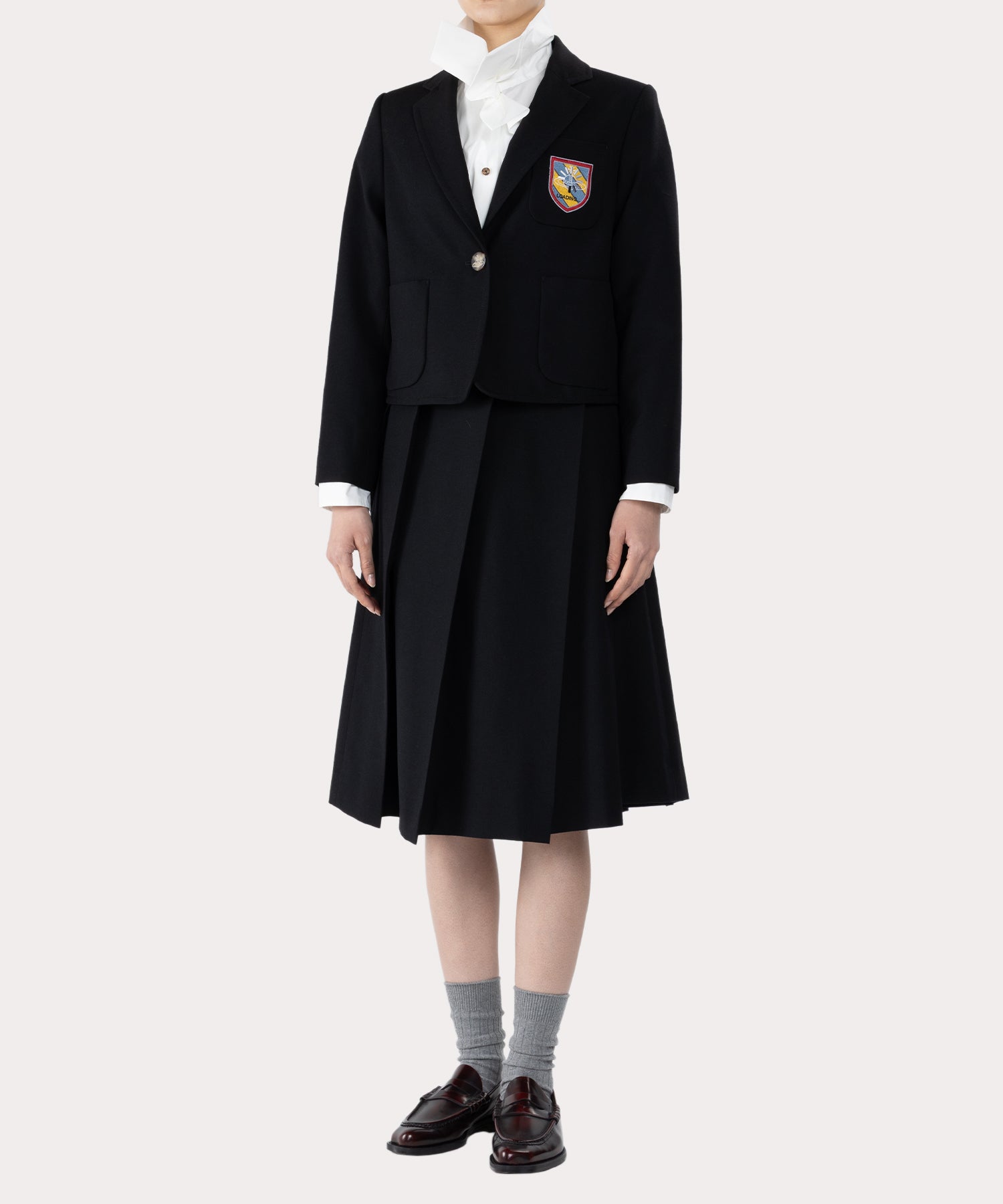 ウールサージ コンパクトジャケット(ブラック)（レディース