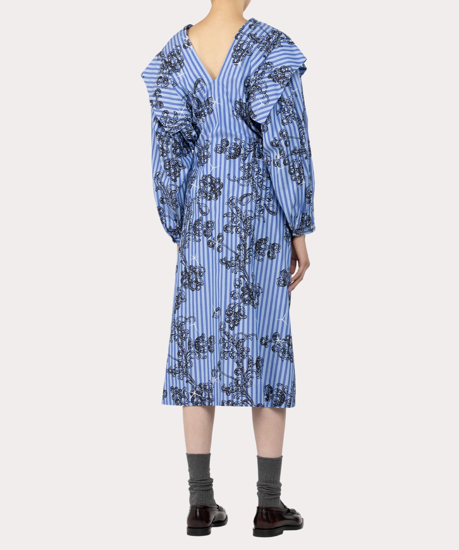 美品　サイズ2【Vivienne Westwood】　ワンピース　ブルー系 MANNOR WALLPAPER ワンピース(ブルー系)（レディース）（1612552009