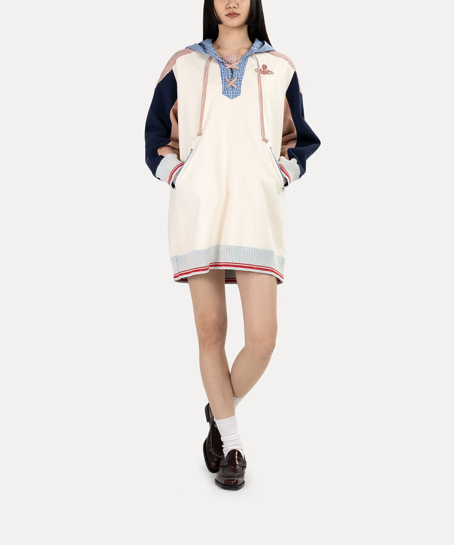 本日限定価格Vivienne Westwoodニットワンピース マルチカラーブロッキング 裏毛フーディーワンピース(ホワイト