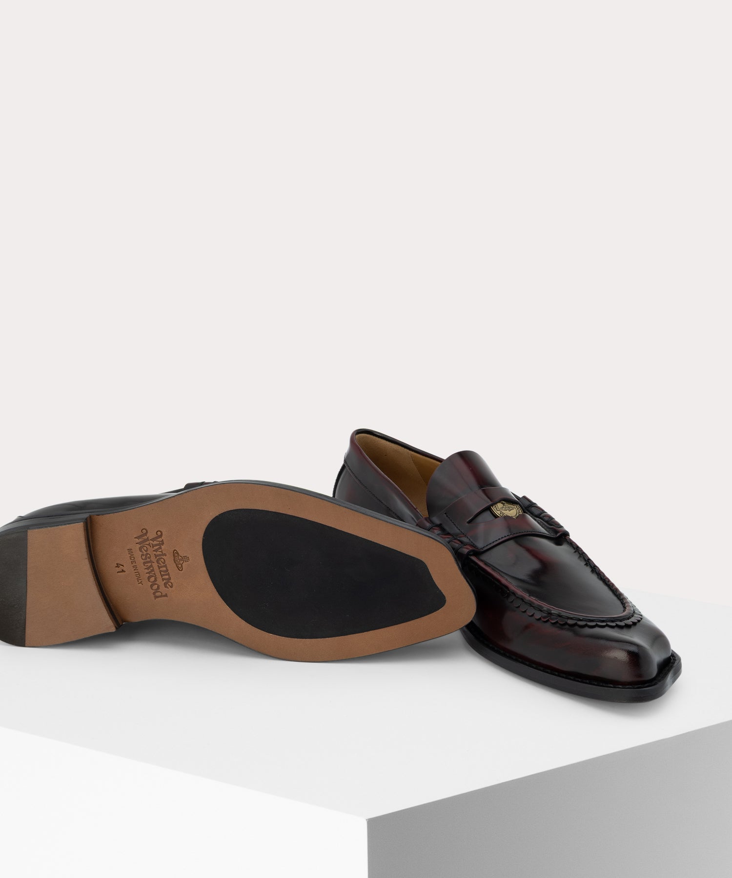 ヴィヴィアンウエストウッド タイガー ローファー ヴィヴィアンウエストウッド タイガー ローファー ヴィヴィアン