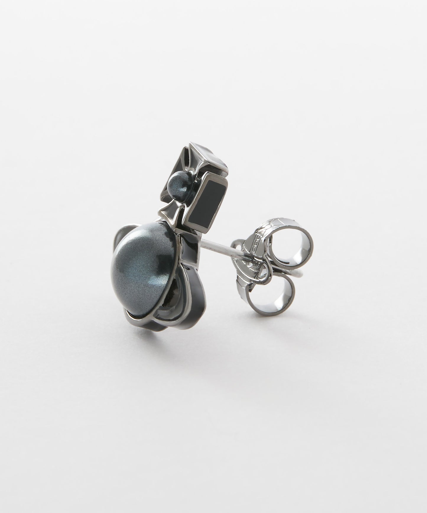 MAN TILLYA シングルピアス