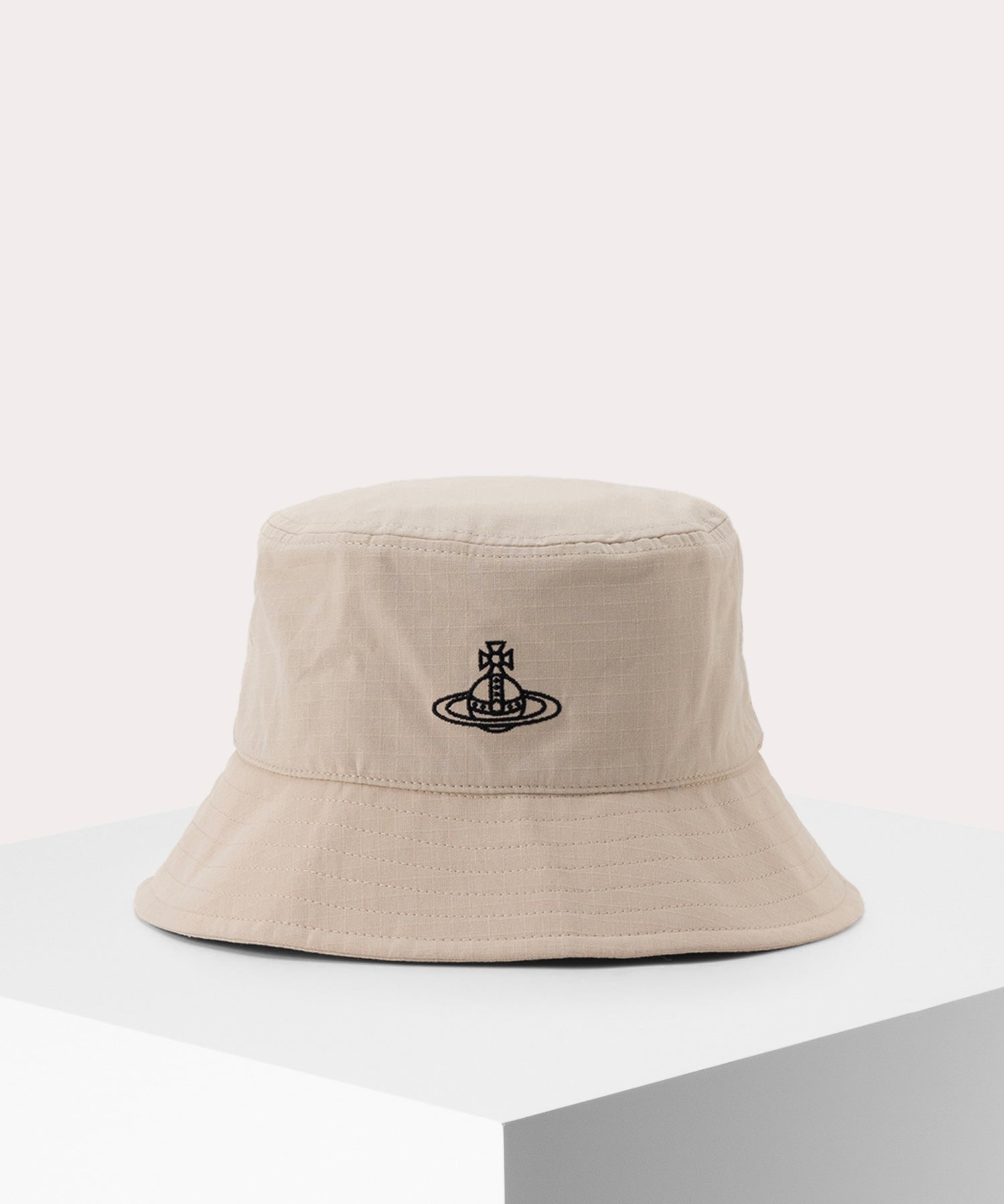 セール54%OFF】ヴィヴィアン ウエストウッド Vivienne Westwood