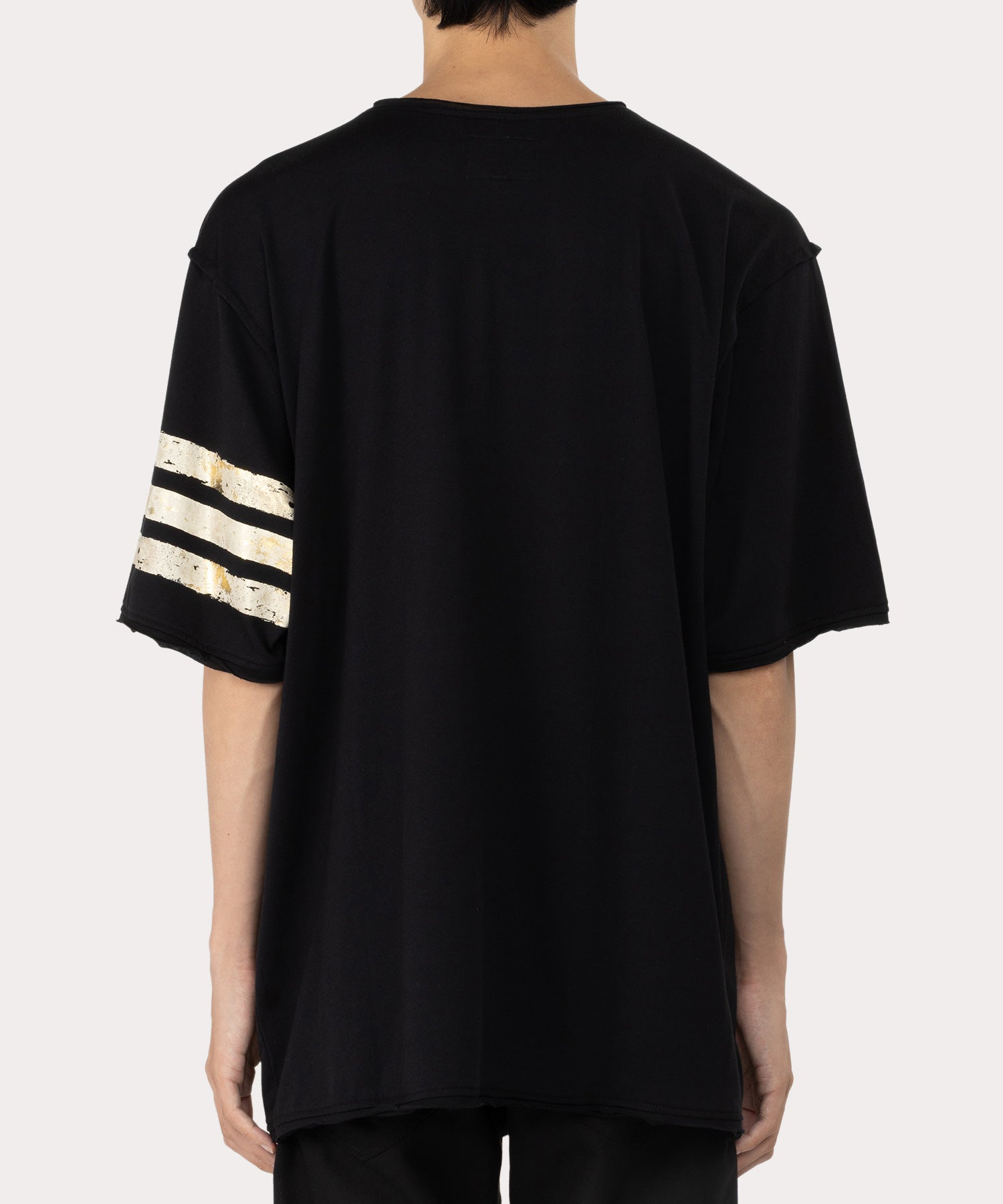 VARSITY ORB＆STRIPES NEWTシャツ(ブラック)（メンズ